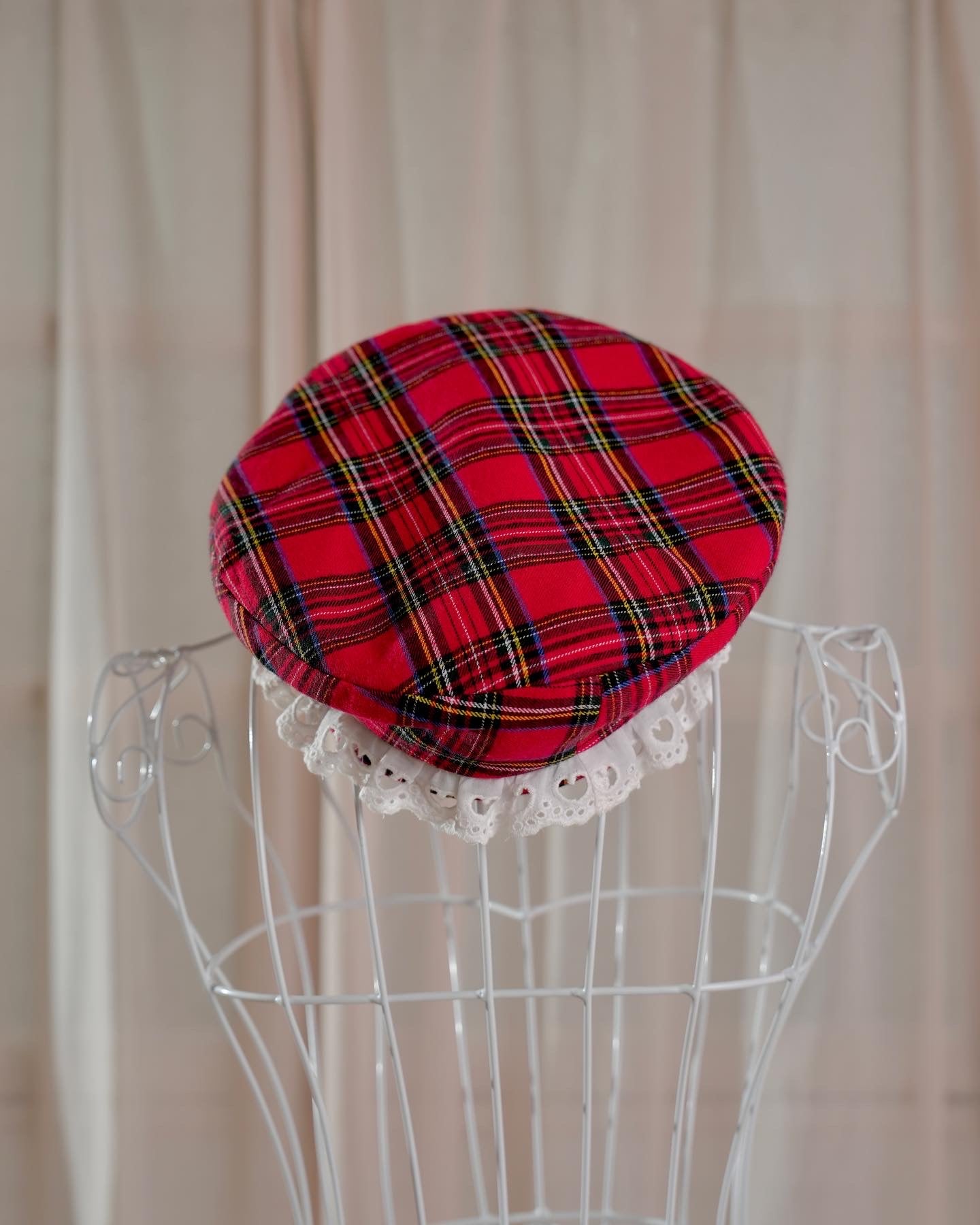 Prep School Idol Beret Red Check