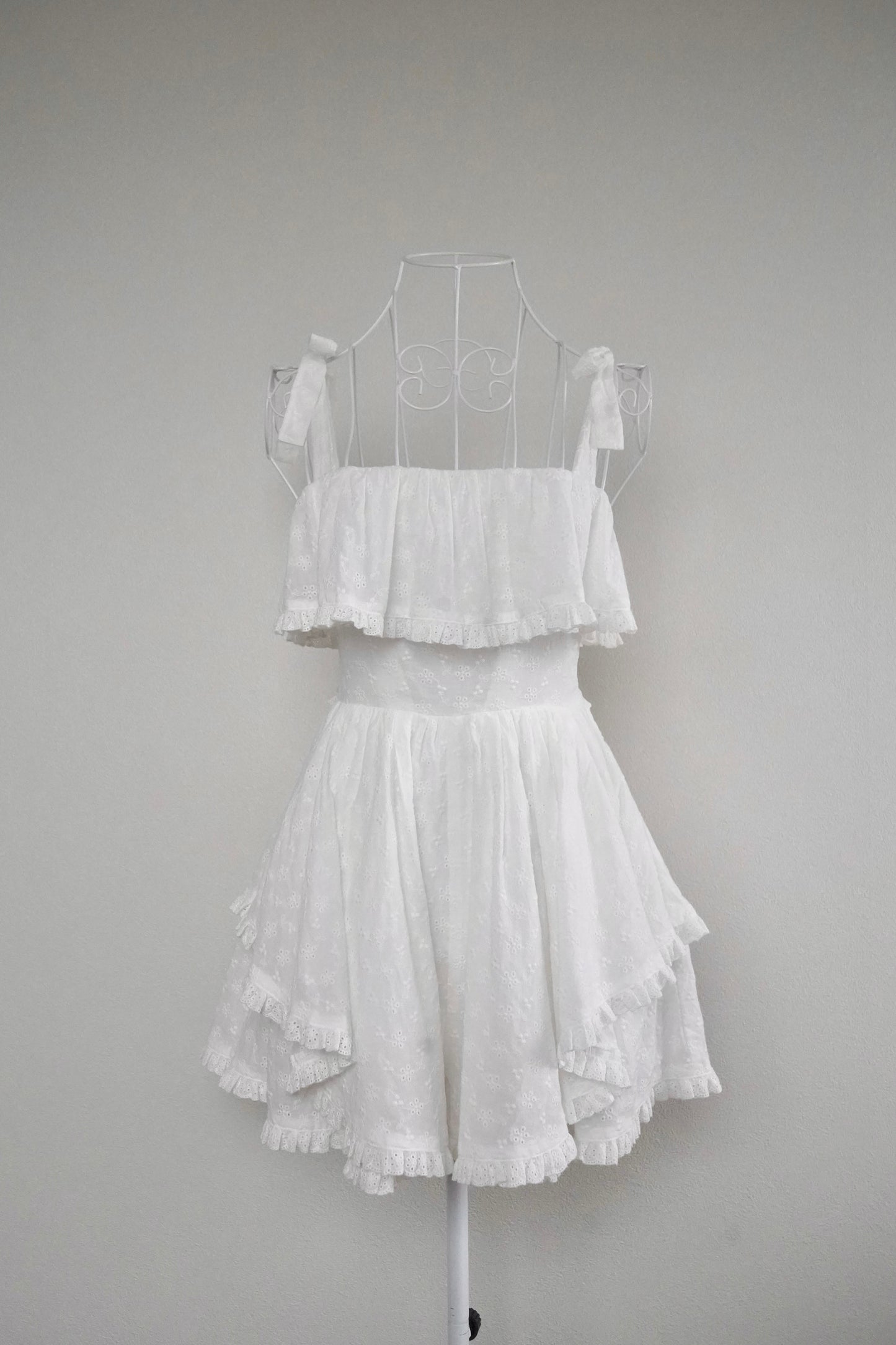Dandelion Summers White Cotton Romper