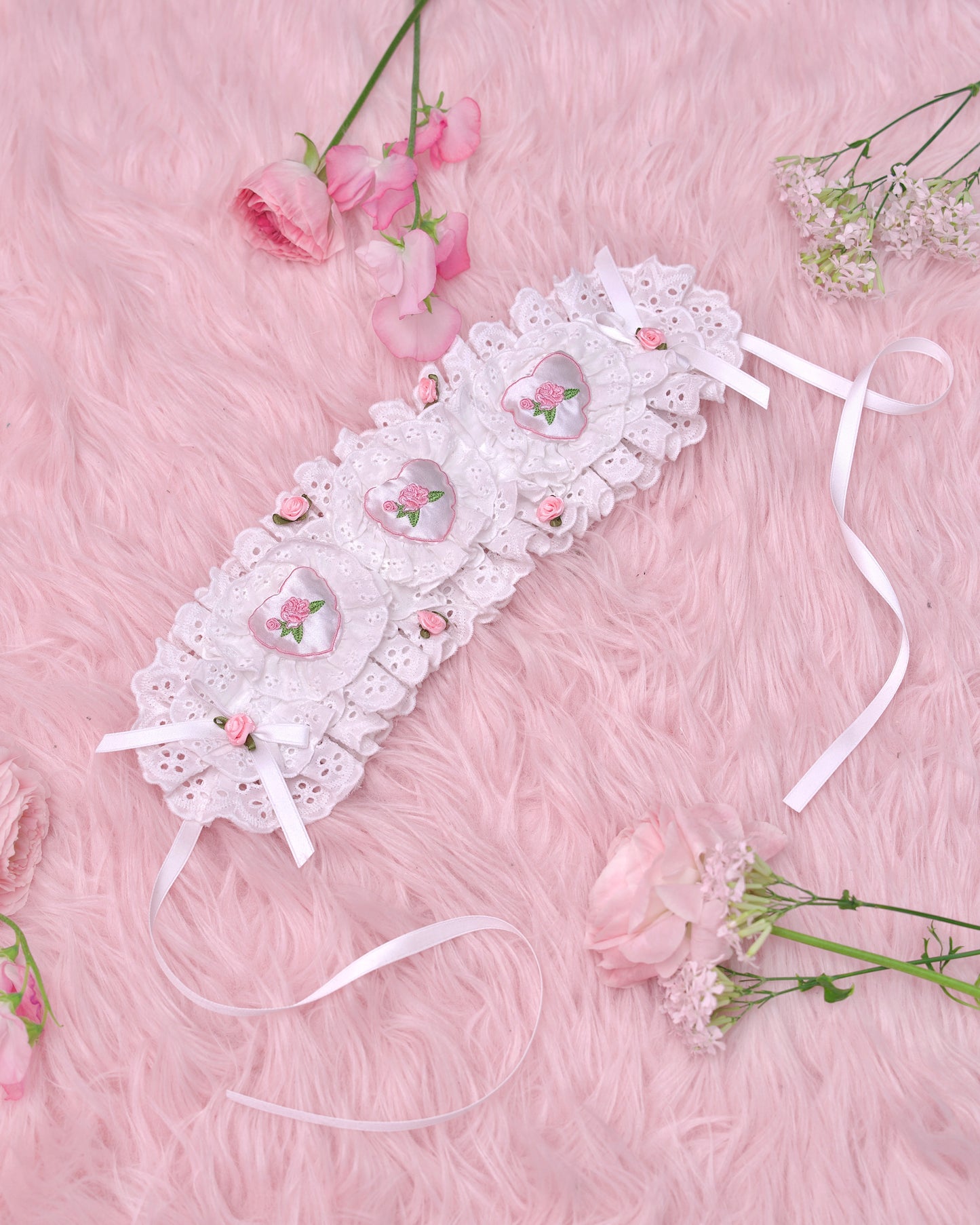 Heartbeat Rose Headdress - White