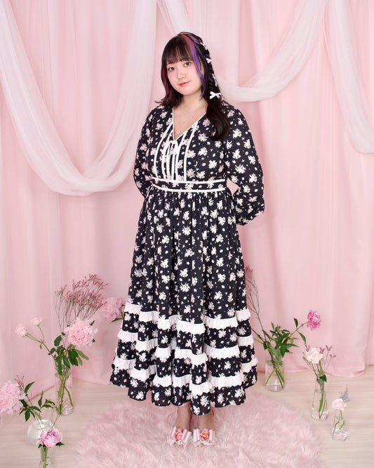 Vintage Lace Dreams Dress - Black // PREORDER