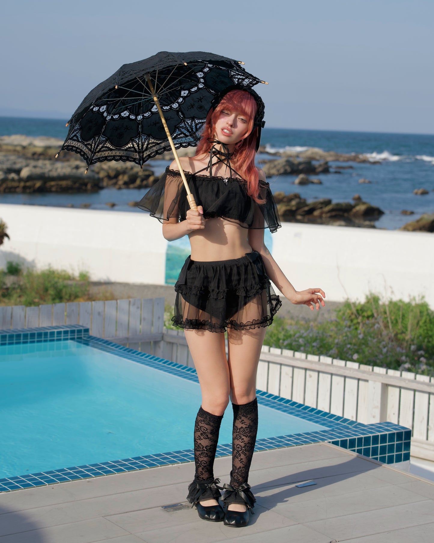 Rosette Veil Two Piece Swimsuit Black TOP