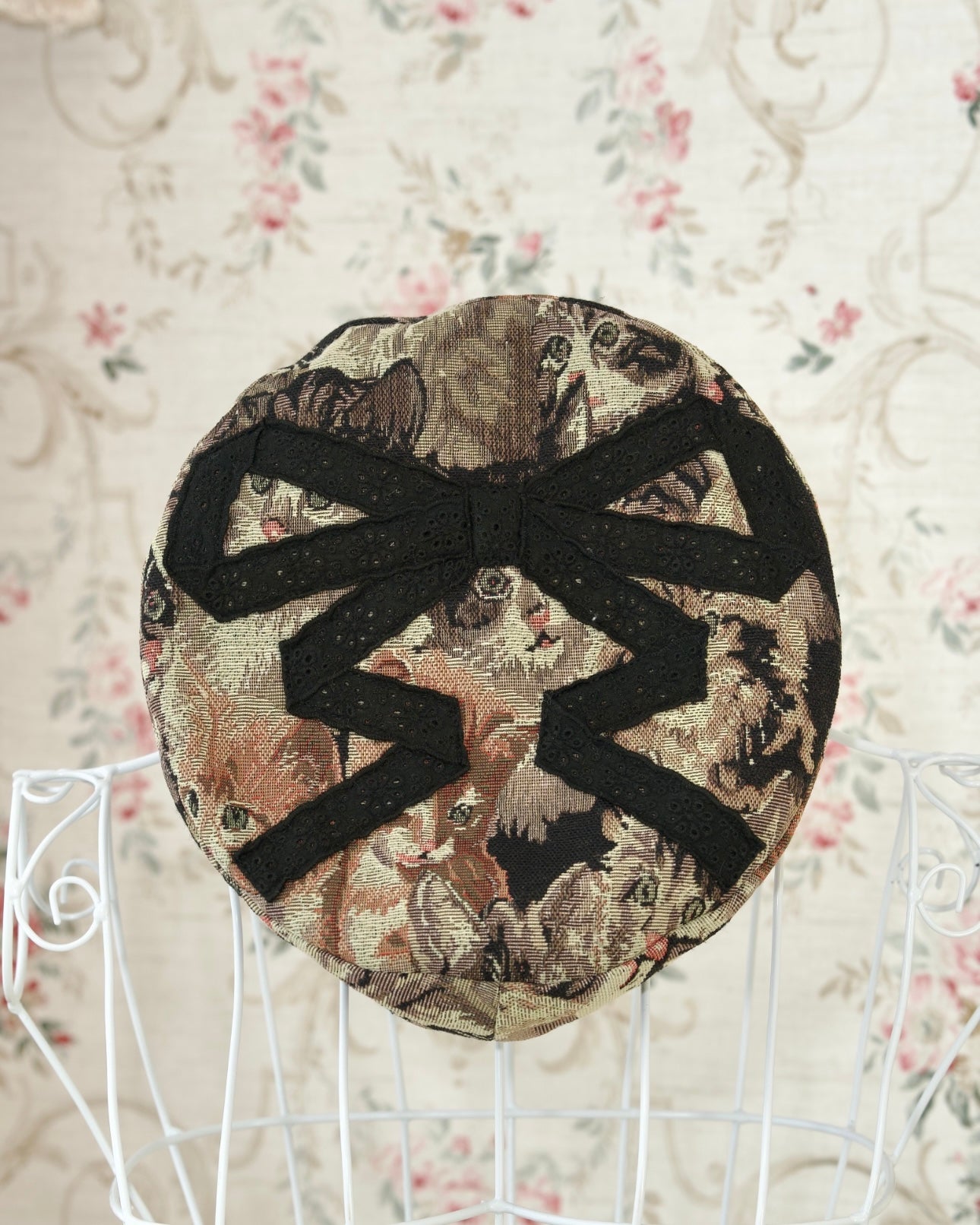 Prep School Idol Beret Kitty Print