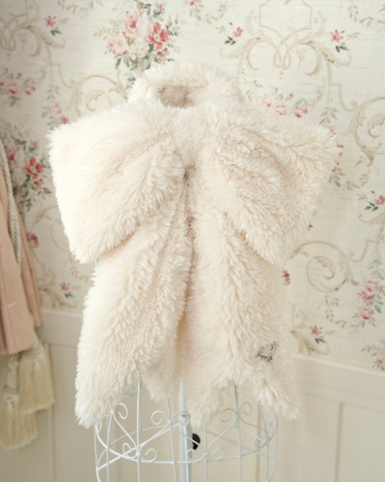 Fluffy Ribbon Scarf WHITE