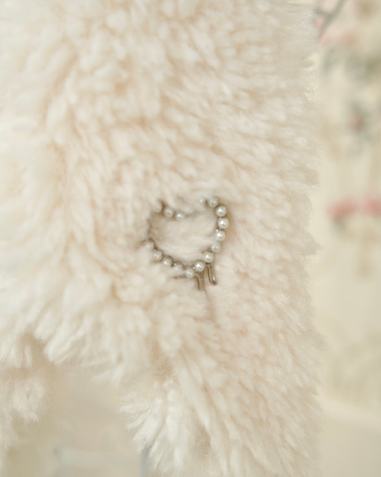 Fluffy Ribbon Scarf WHITE