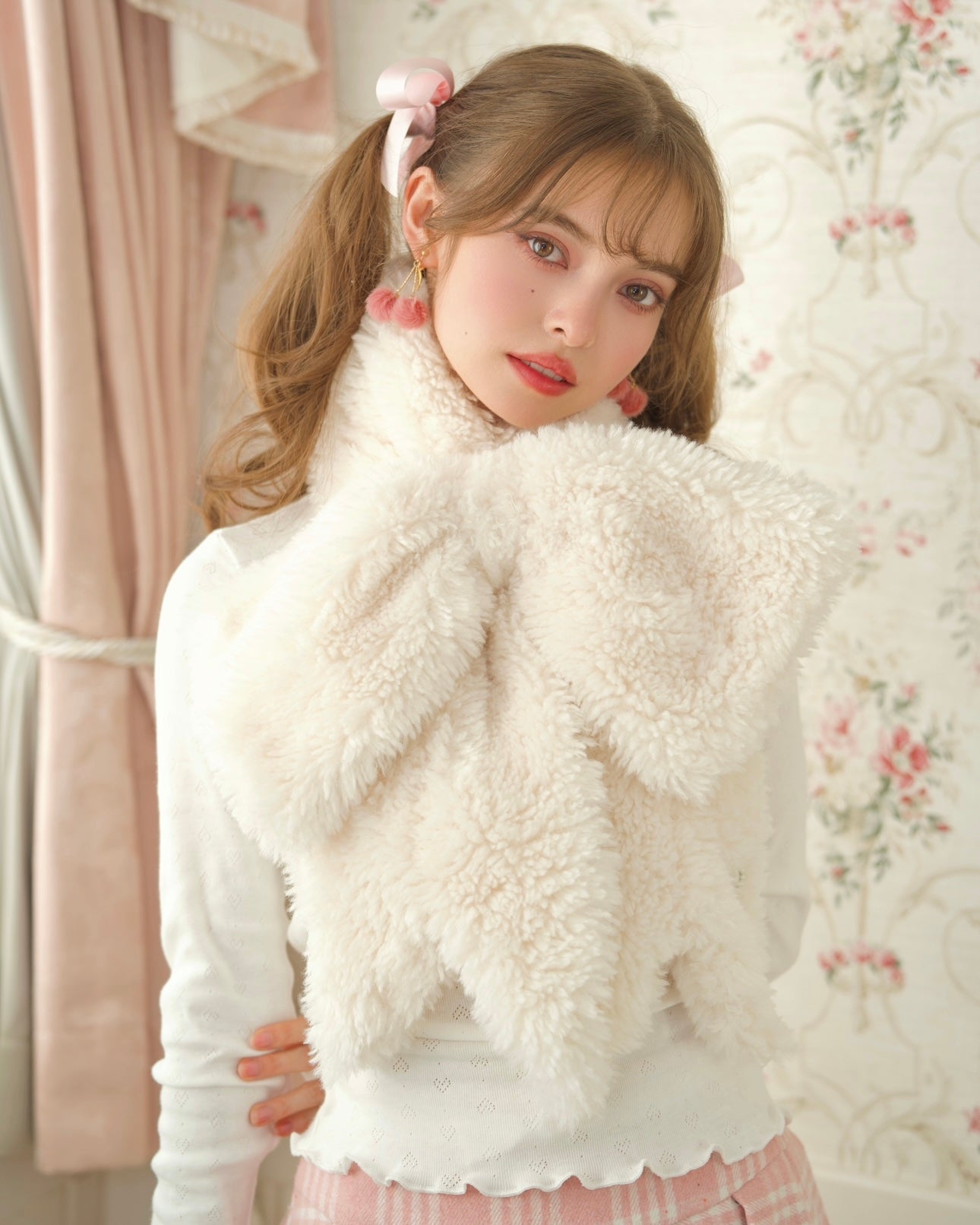 Fluffy Ribbon Scarf WHITE