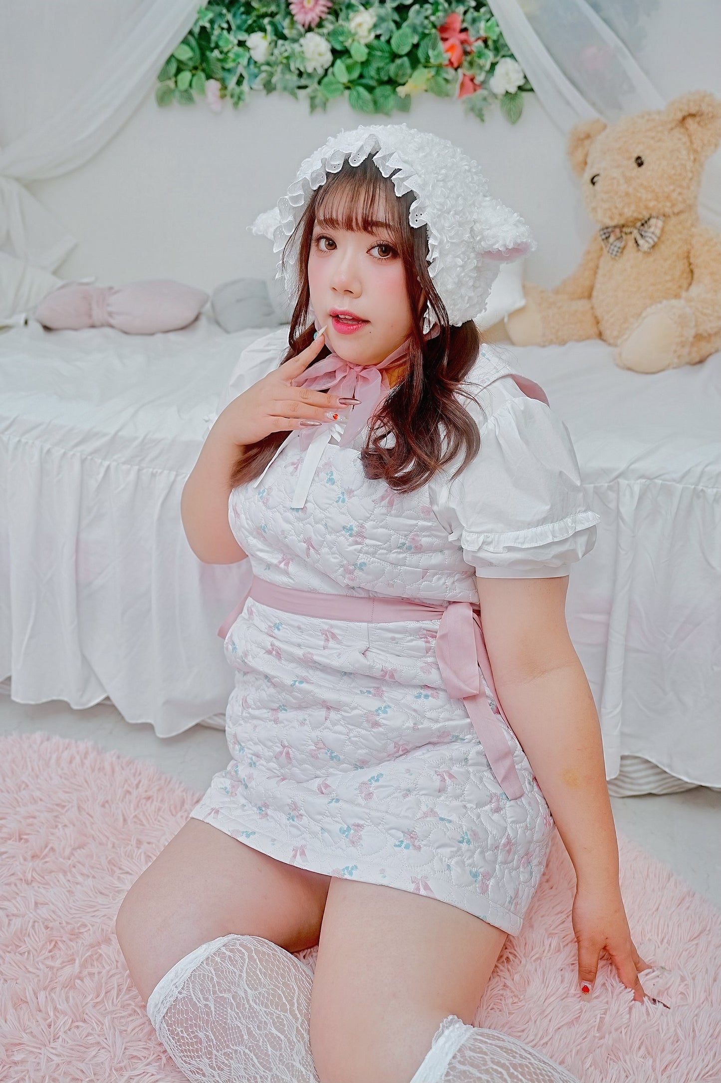 Roses & Ribbons Quilted DRESS