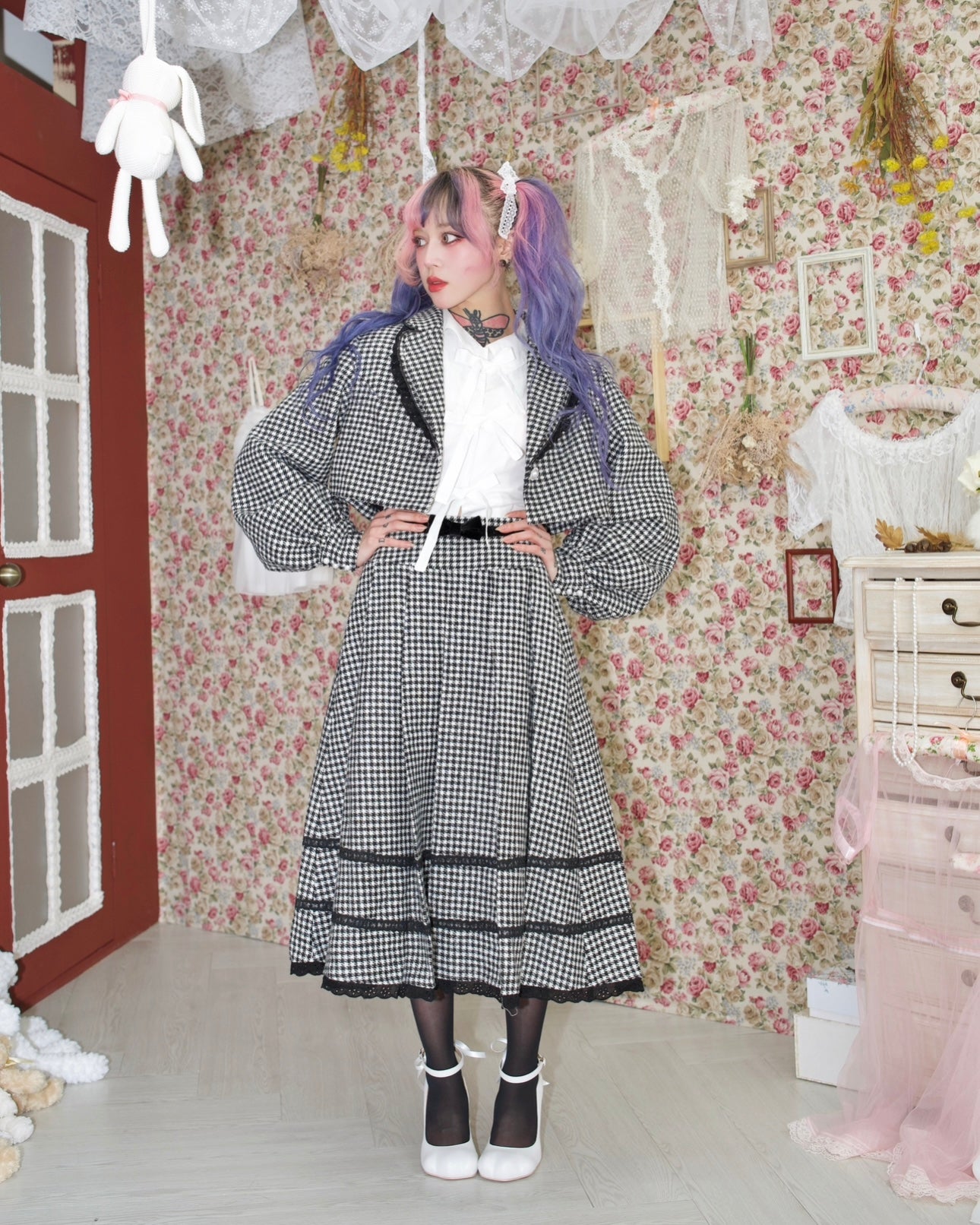 Prep School Idol Long Skirt Black Houndstooth