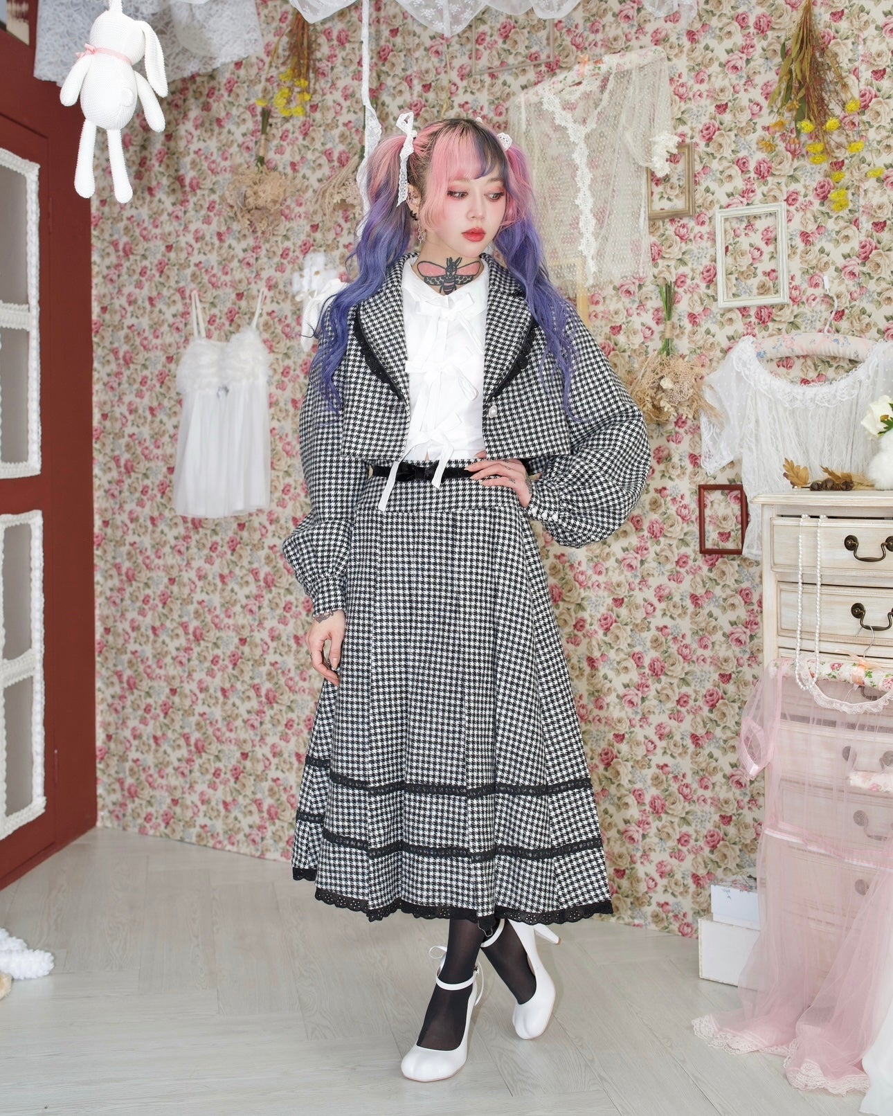 Prep School Idol Long Skirt Black Houndstooth