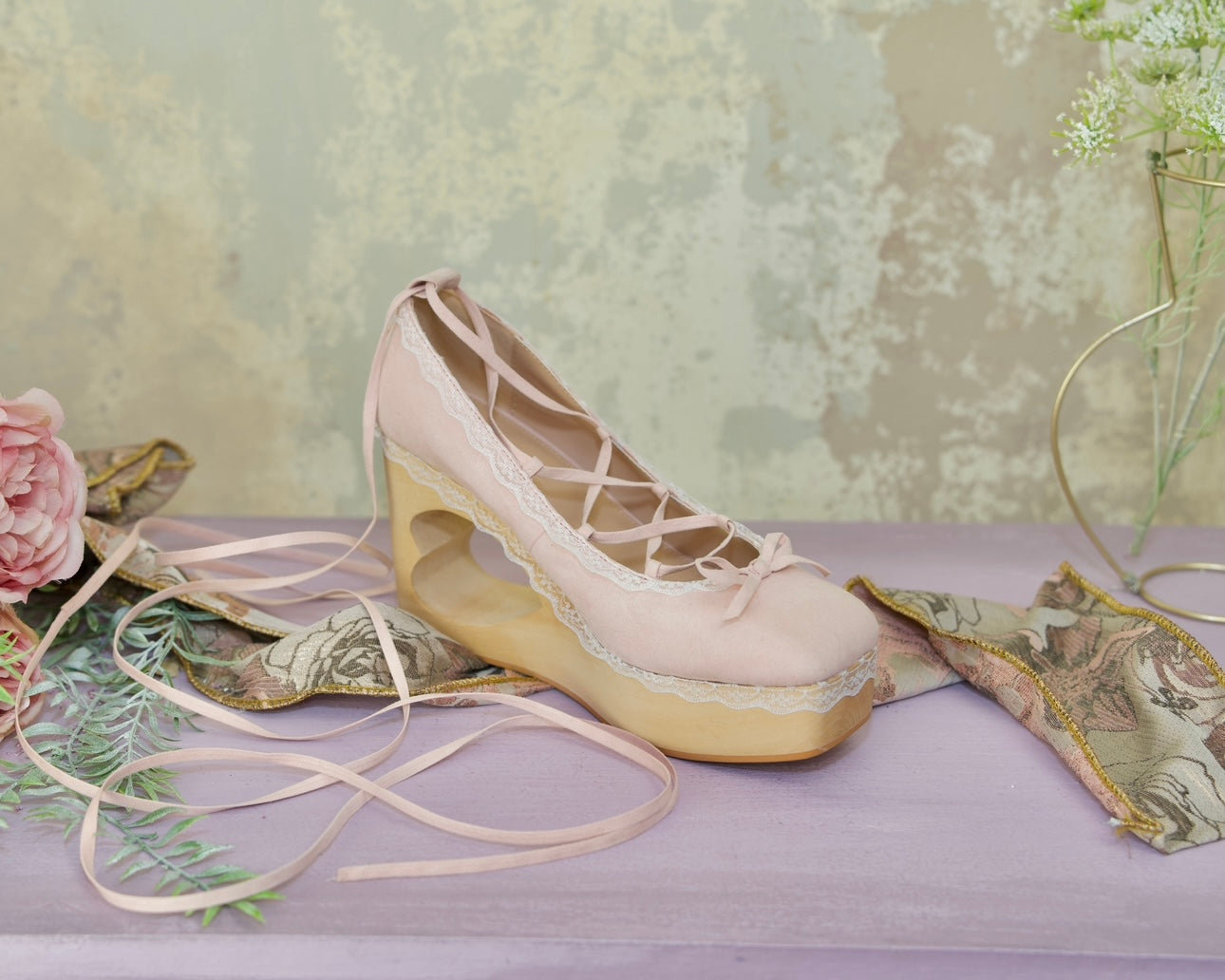"Cupid's Ballerina" Heart Platform Lace Up Shoes - Powder Pink