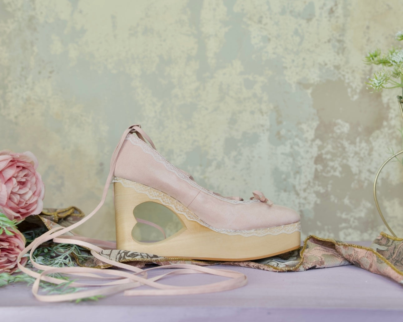 "Cupid's Ballerina" Heart Platform Lace Up Shoes - Powder Pink
