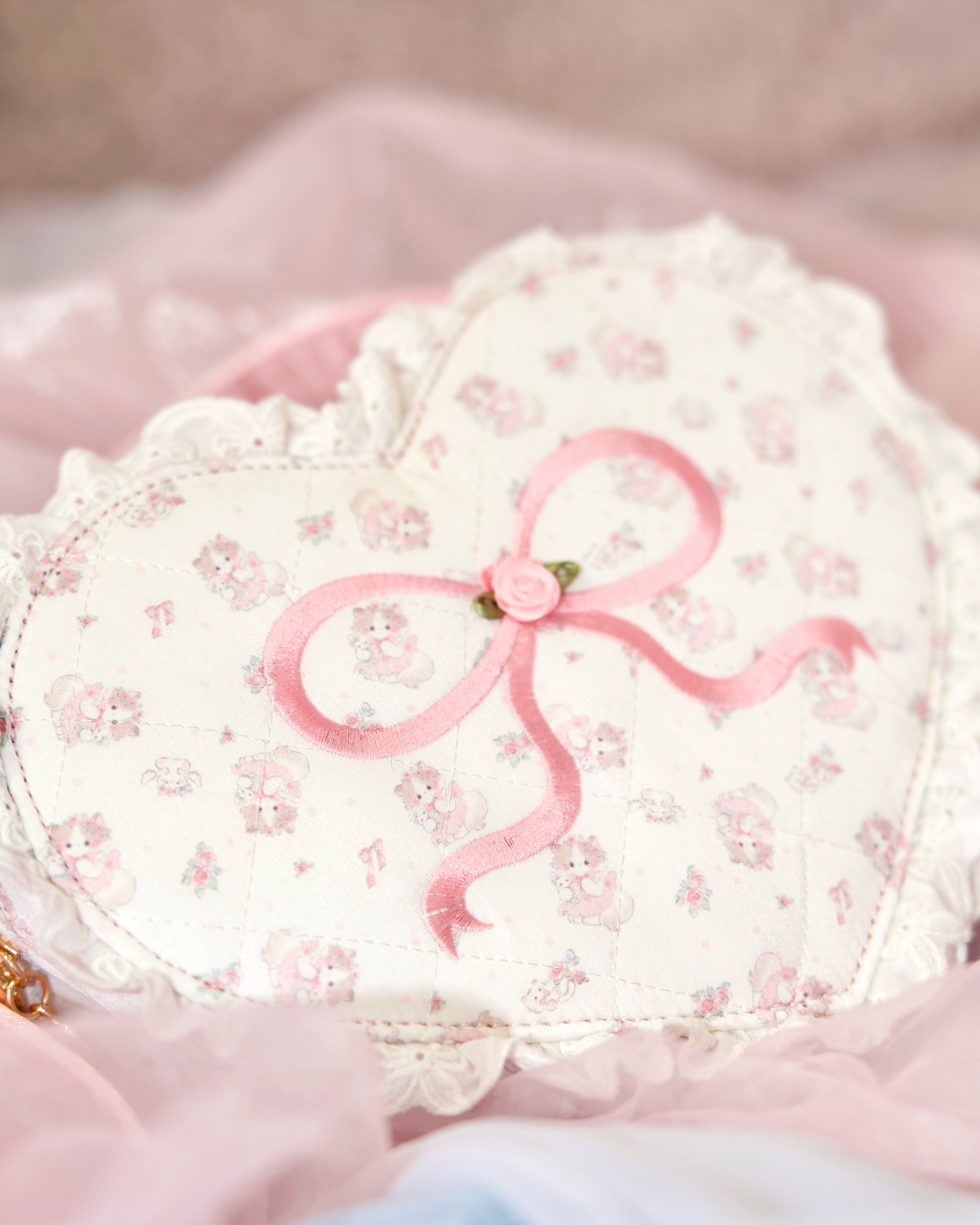 Ragdoll Kitty Quilted Ribbon Strap Bag