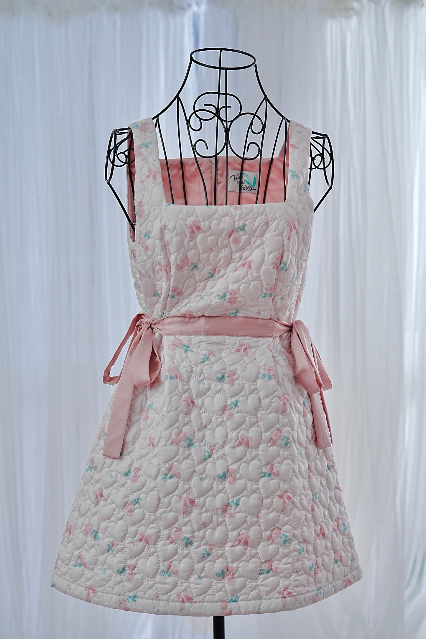 Roses & Ribbons Quilted DRESS