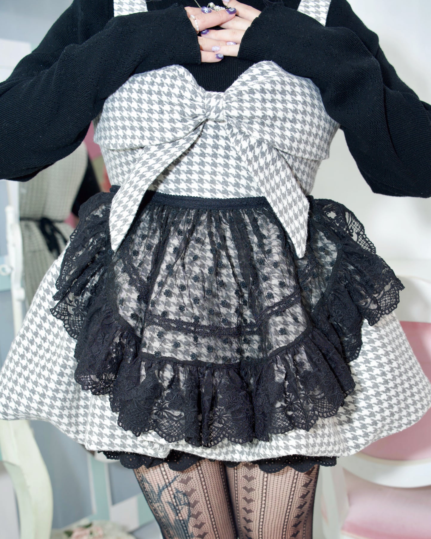 Fleur de Dentelle Apron Black // PREORDER