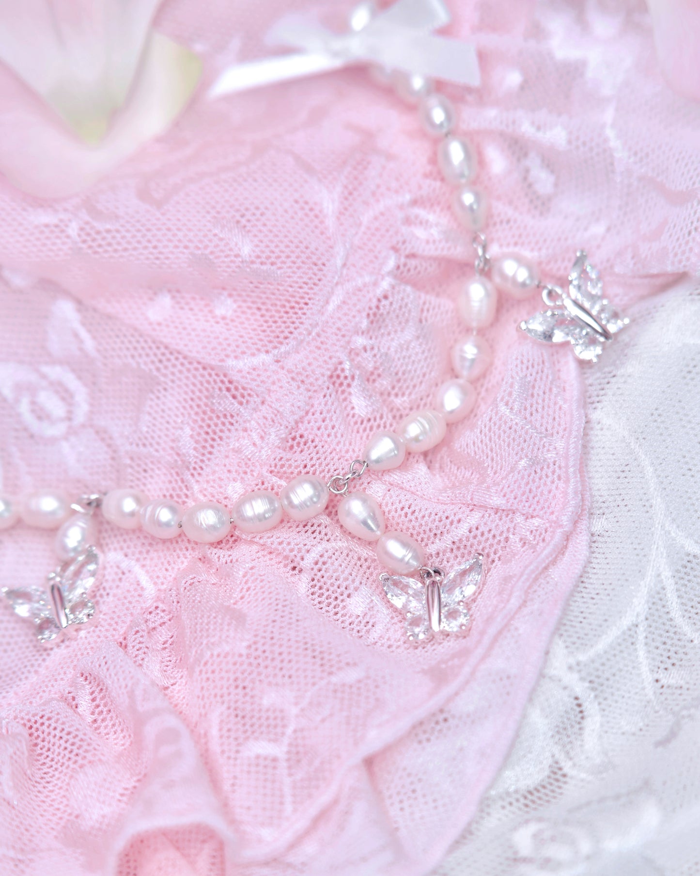 Tied in Pearls Butterfly Necklace - White