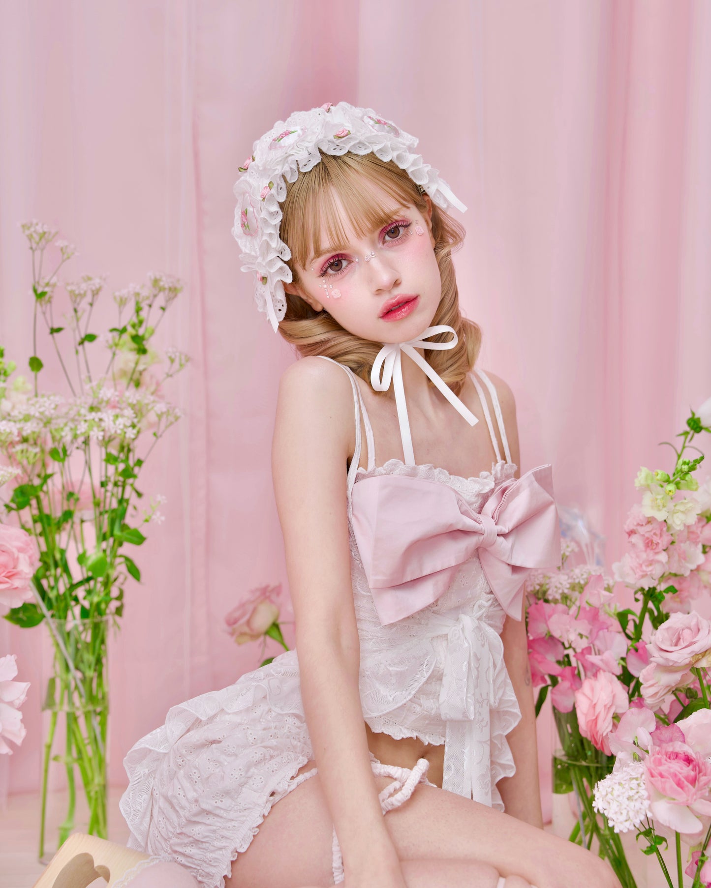 Heartbeat Rose Headdress - White