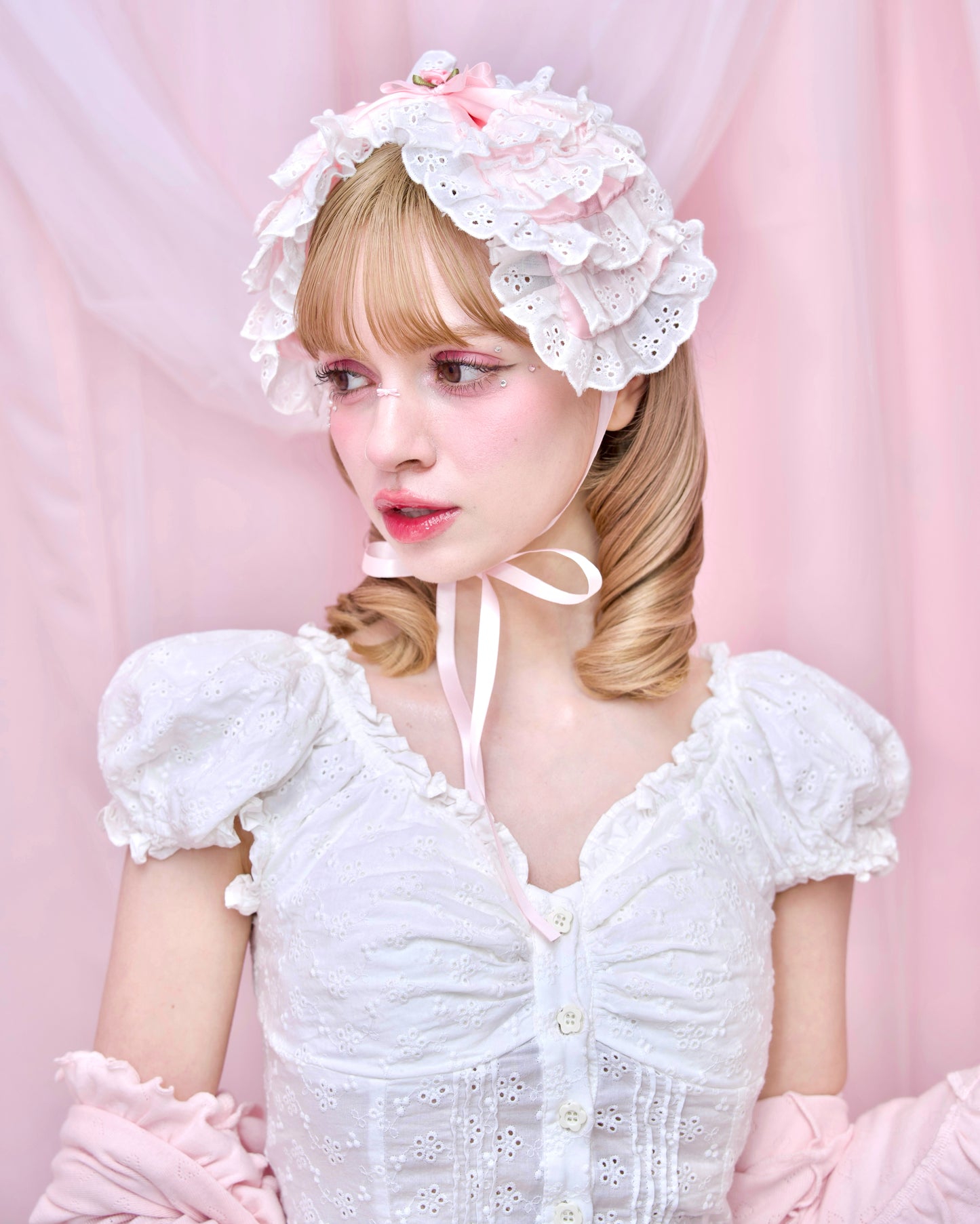 Blushing Petal Puff Headdress - Pink // PREORDER