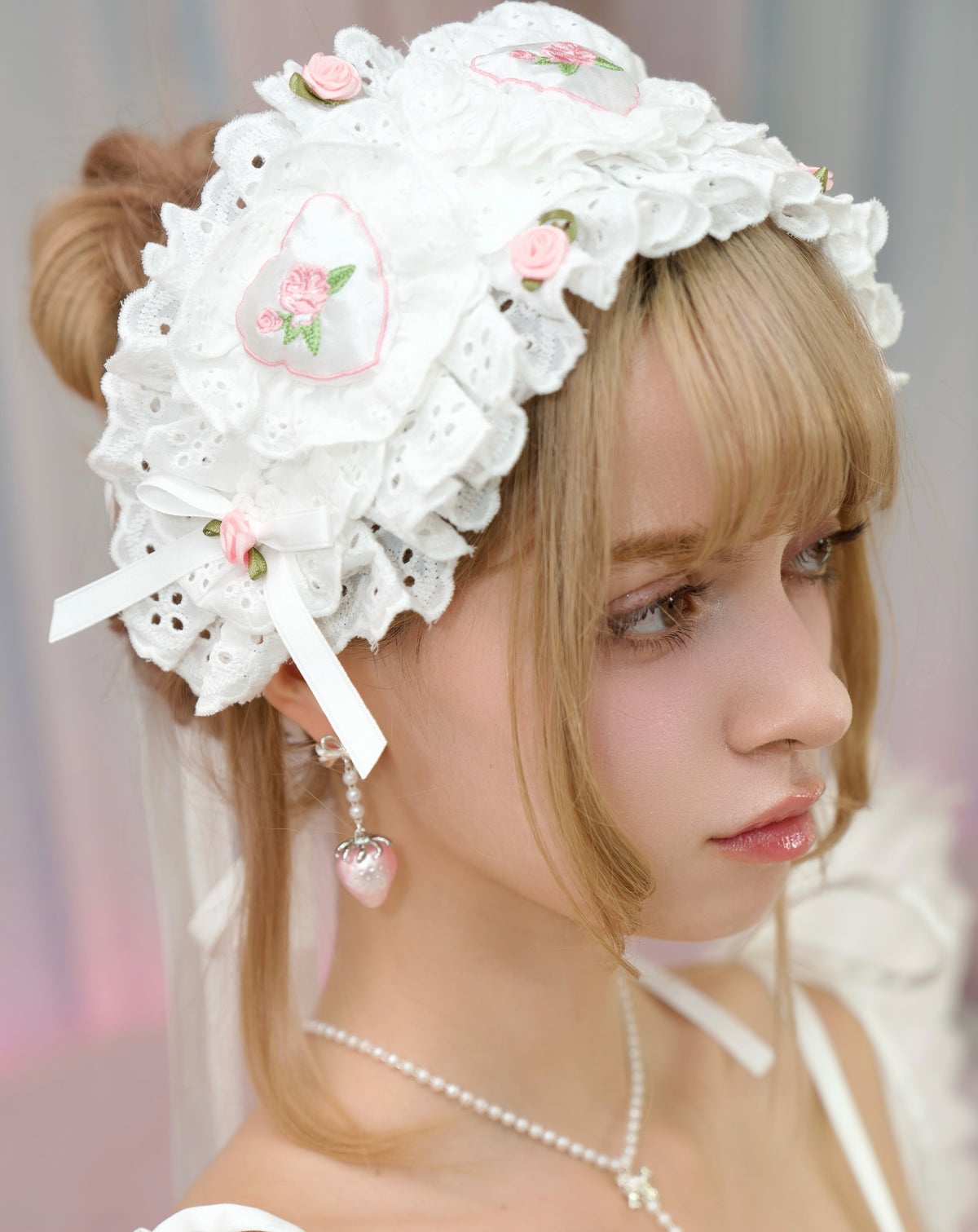 Strawberry Kiss Pearl Earrings - Pink // PREORDER