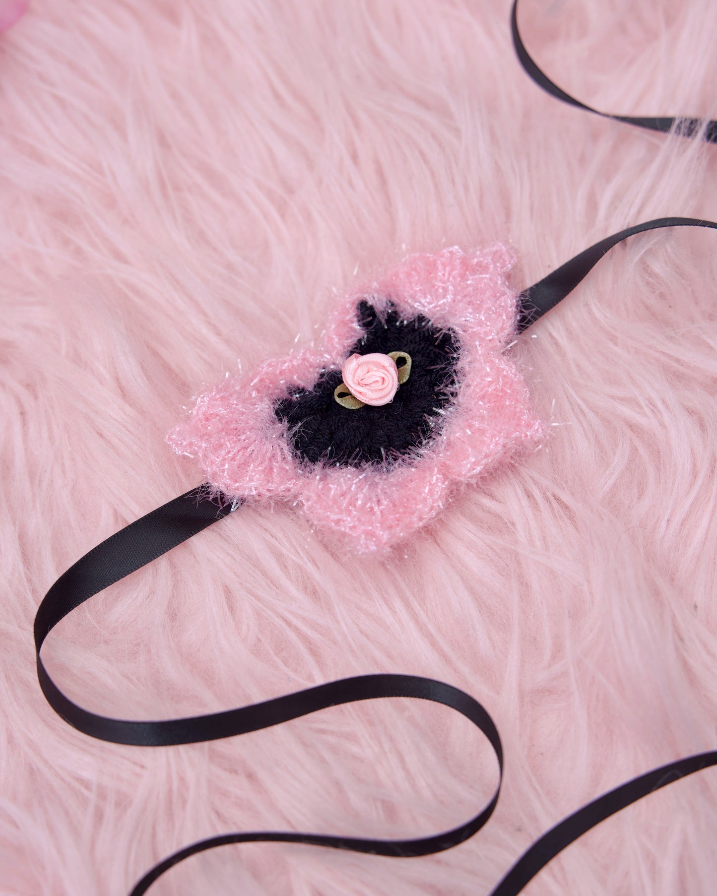 Chou Chou Choker - Black x Pink
