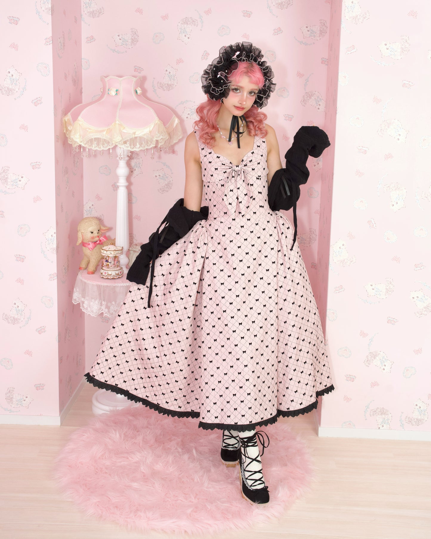 Rosy Pirouette Frill Ribbon Headdress - Blush Noir (Black x Pink) // PREORDER