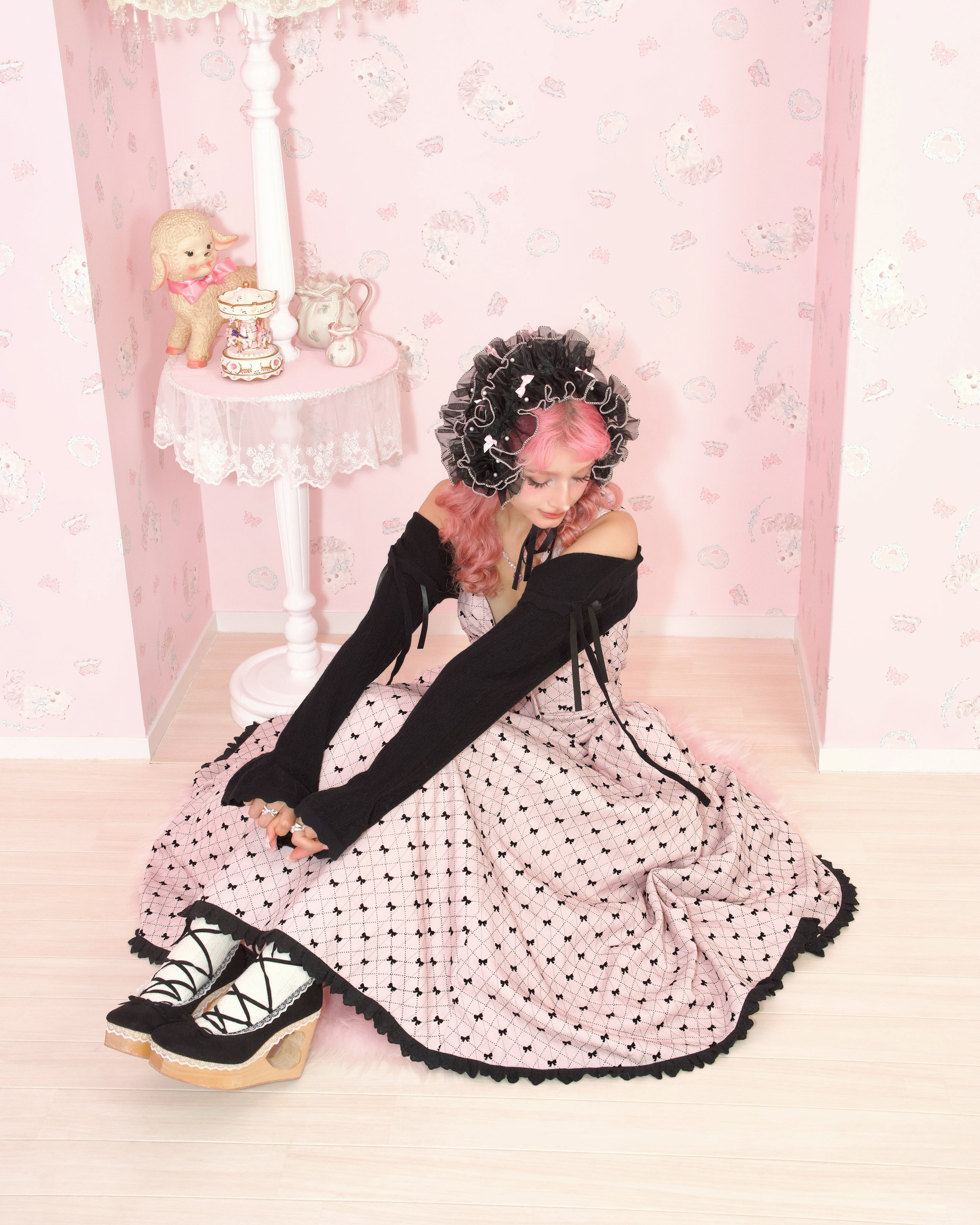 Rosy Pirouette Frill Ribbon Headdress - Blush Noir (Black x Pink