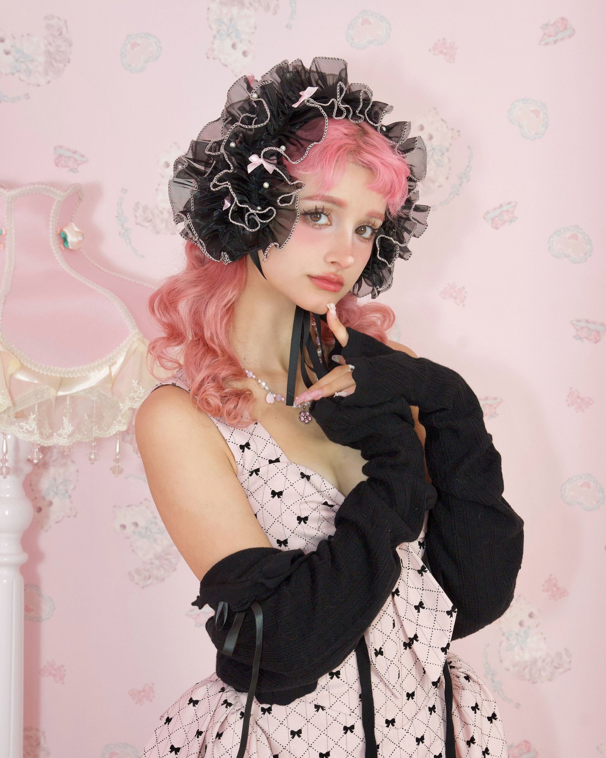 Rosy Pirouette Frill Ribbon Headdress - Blush Noir (Black x Pink) Vina of the Valley Rosy Pirouette Frill Ribbon Headdress - Blush Noir (Black x Pink) Vina of the Valley