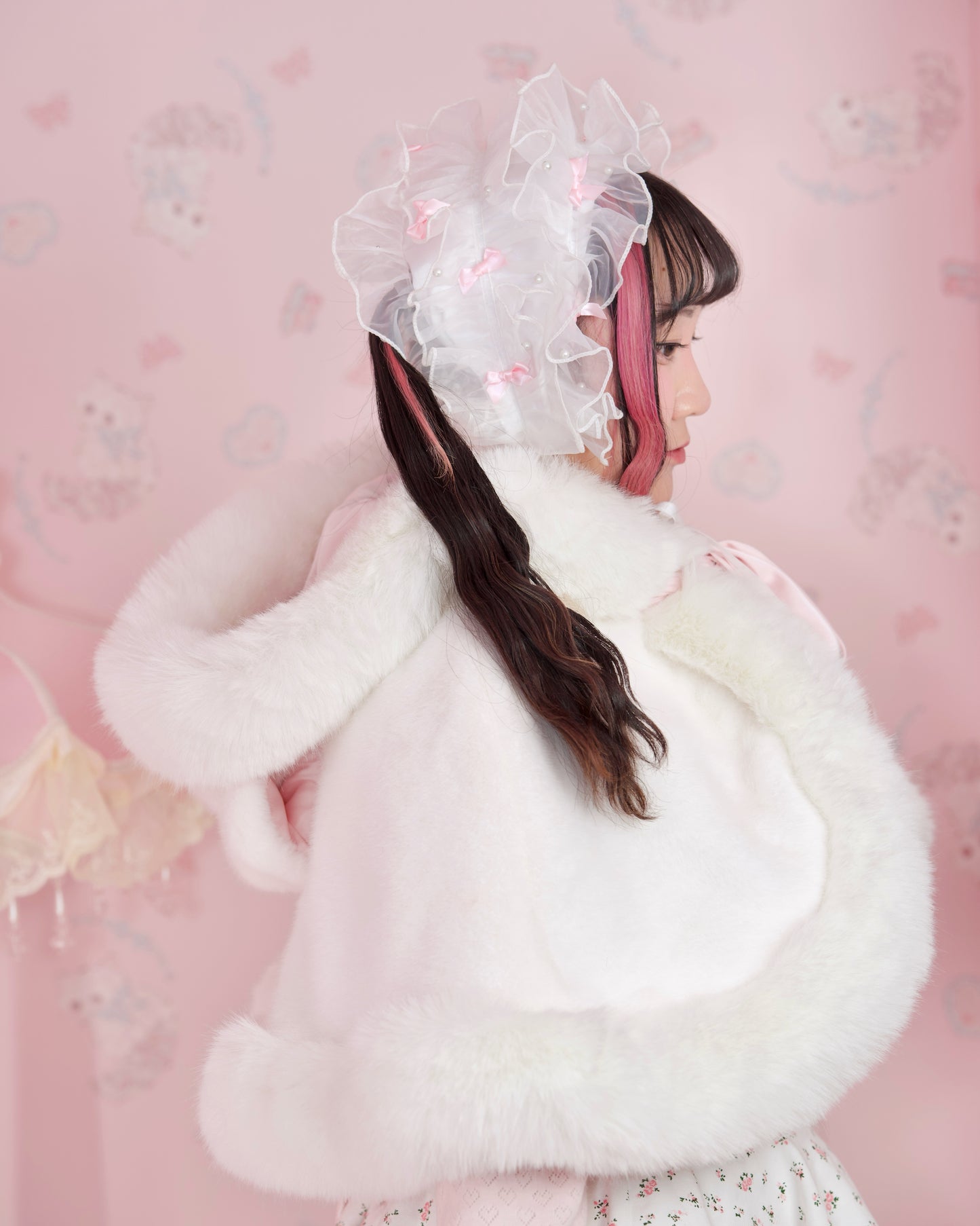 Rosy Pirouette Frill Ribbon Headdress - Snow Blossom (White x Pink) // PREORDER