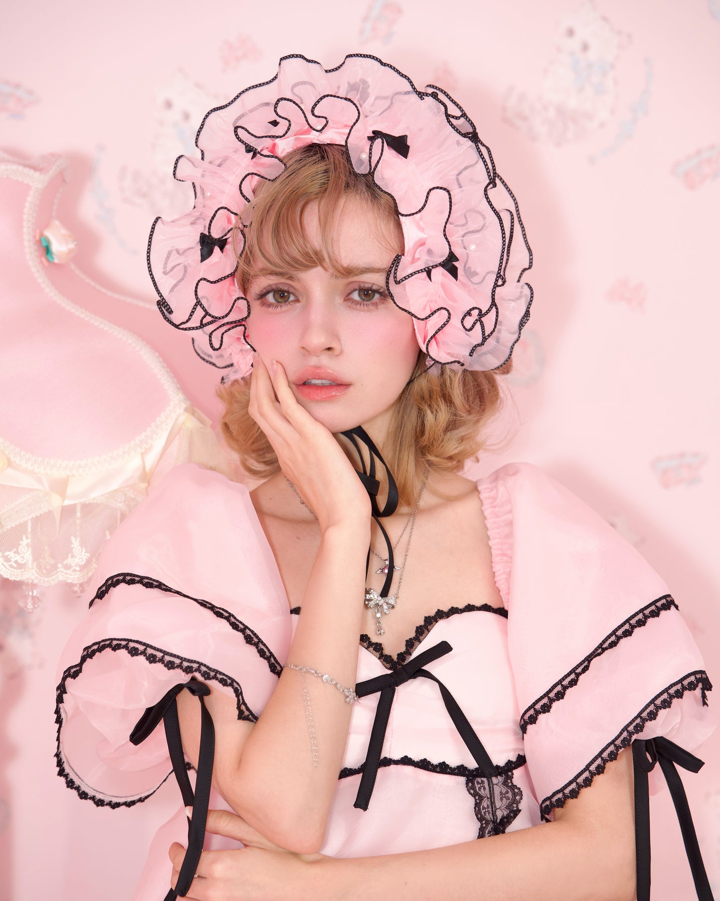 Rosy Pirouette Frill Ribbon Headdress - Midnight Pink (Pink x Black) // PREORDER