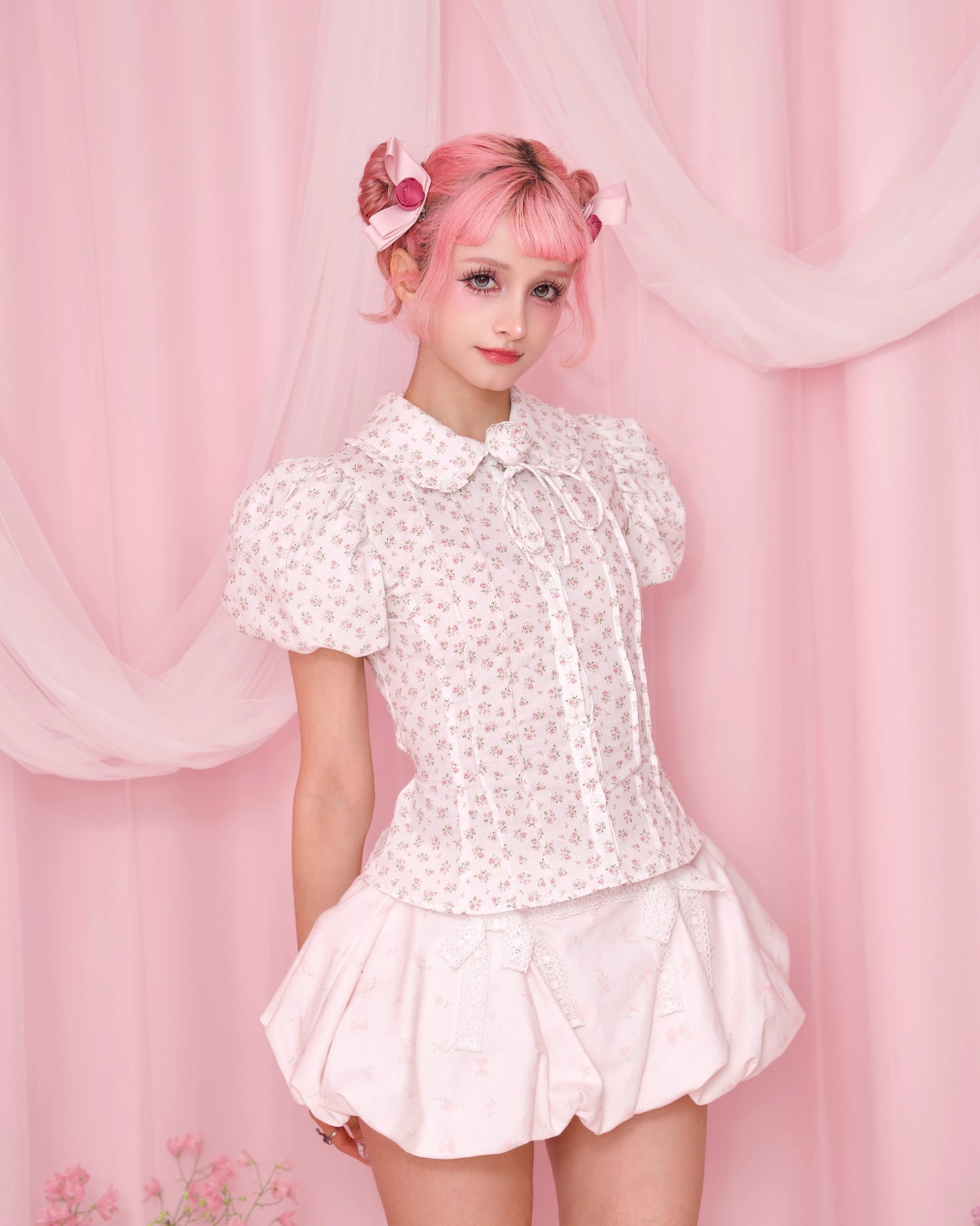 Rosa D'Amour Shortsleeve Blouse - White x Pink Floral