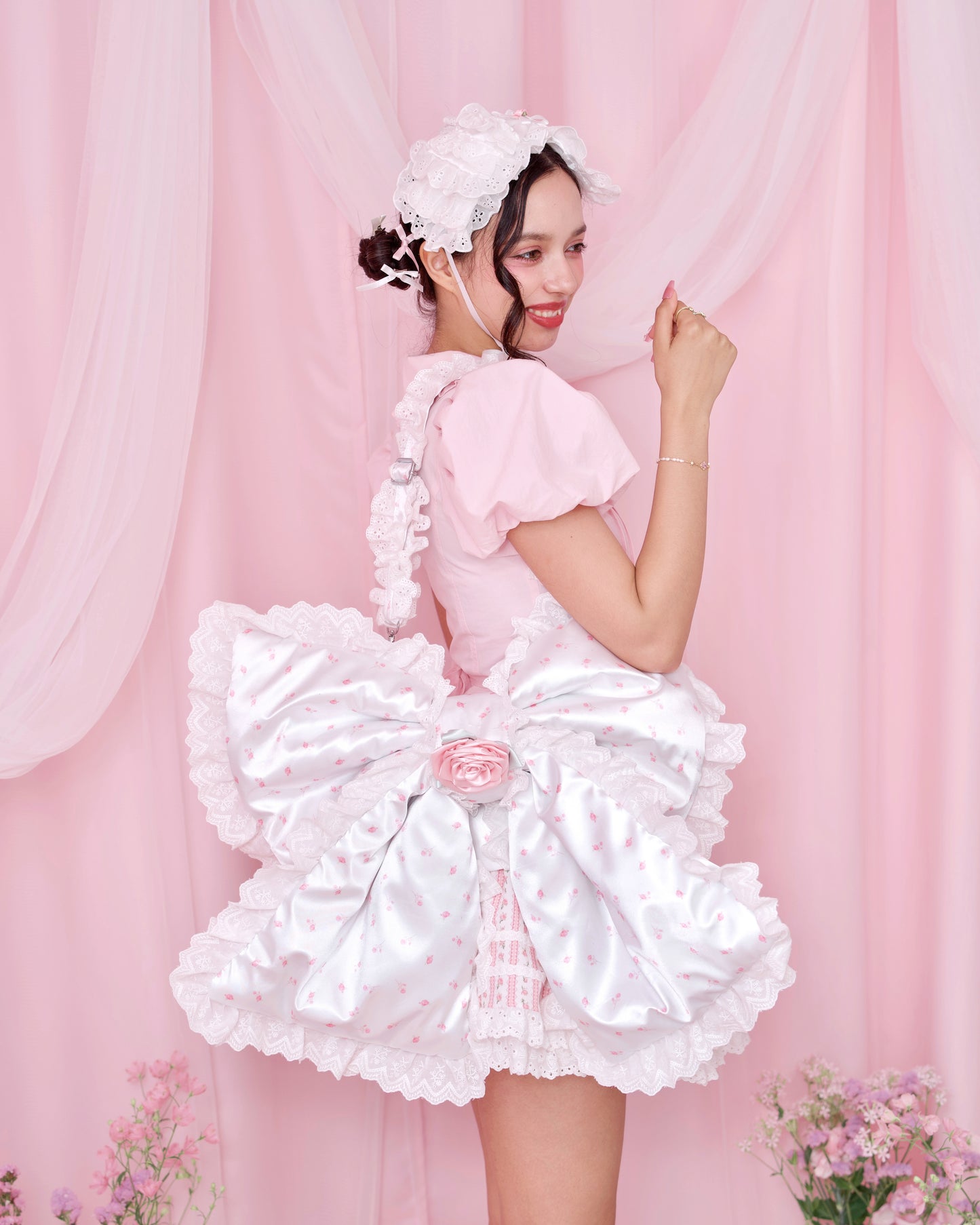 Sweet Rosette Bow Bag