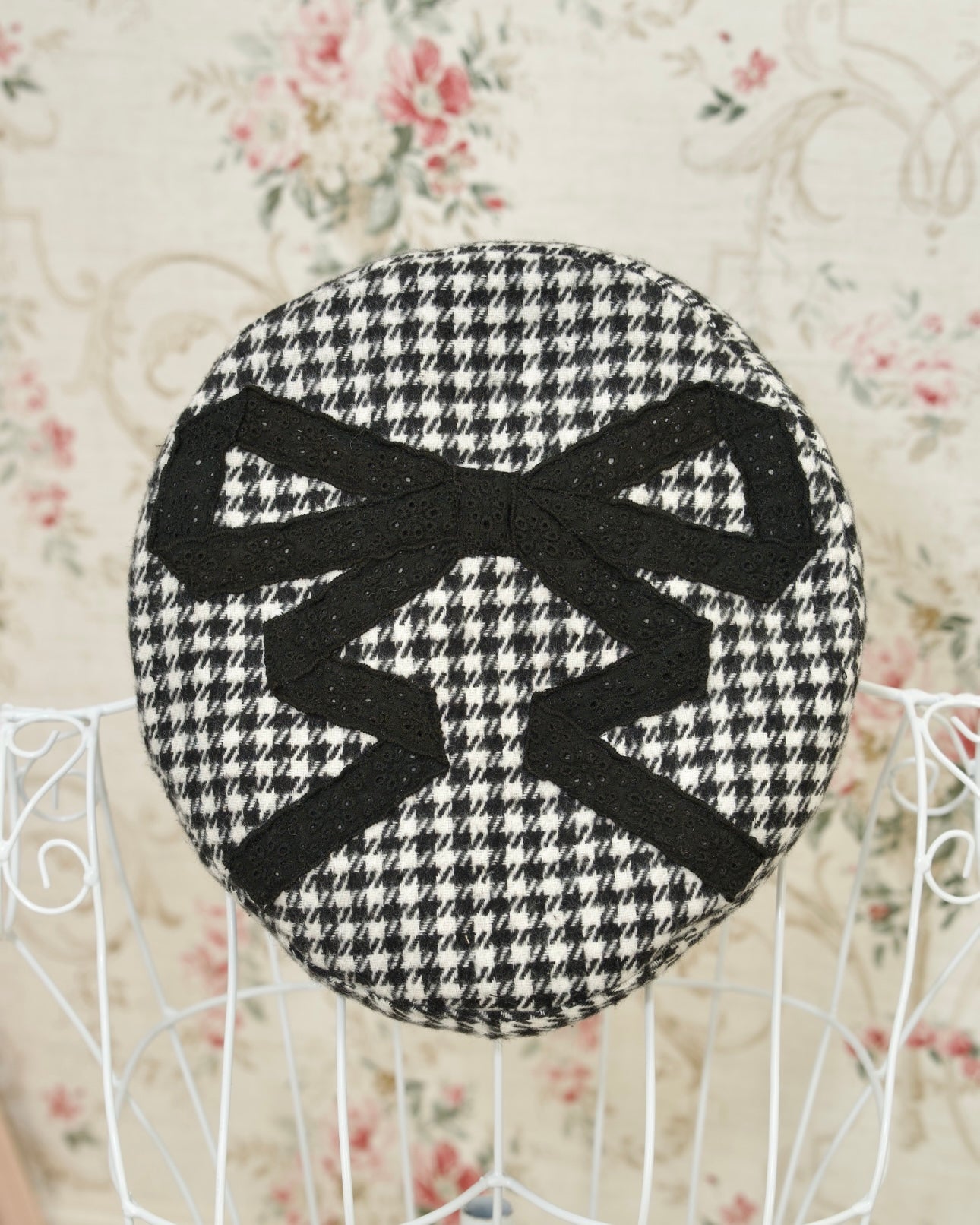 Prep School Idol Beret Black Houndstooth // PREORDER