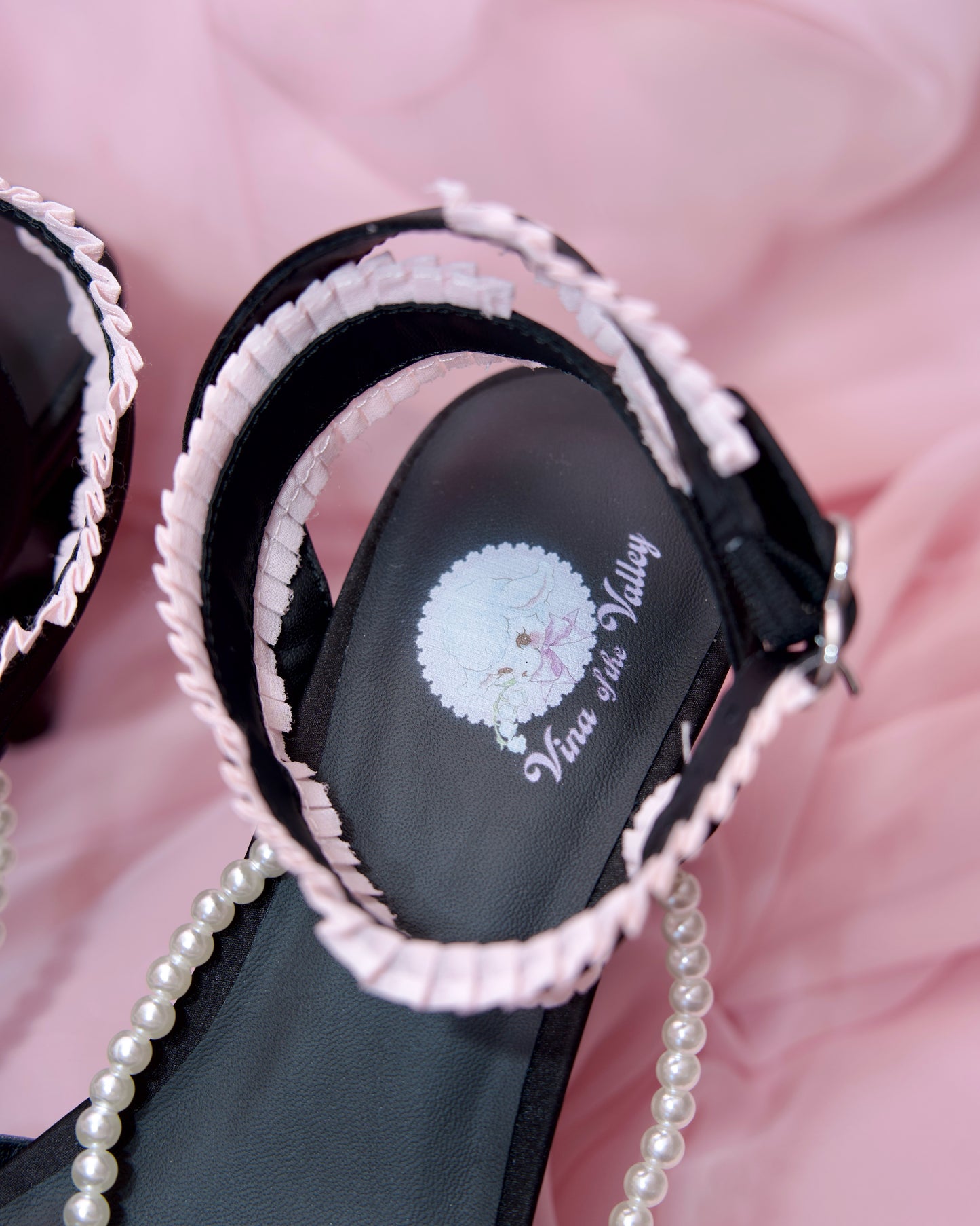 Princess Rose Platform Sandals - Black // PREORDER