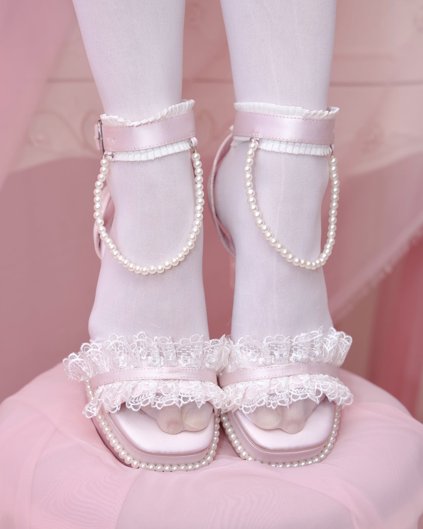 Princess Rose Platform Sandals - Pink // PREORDER