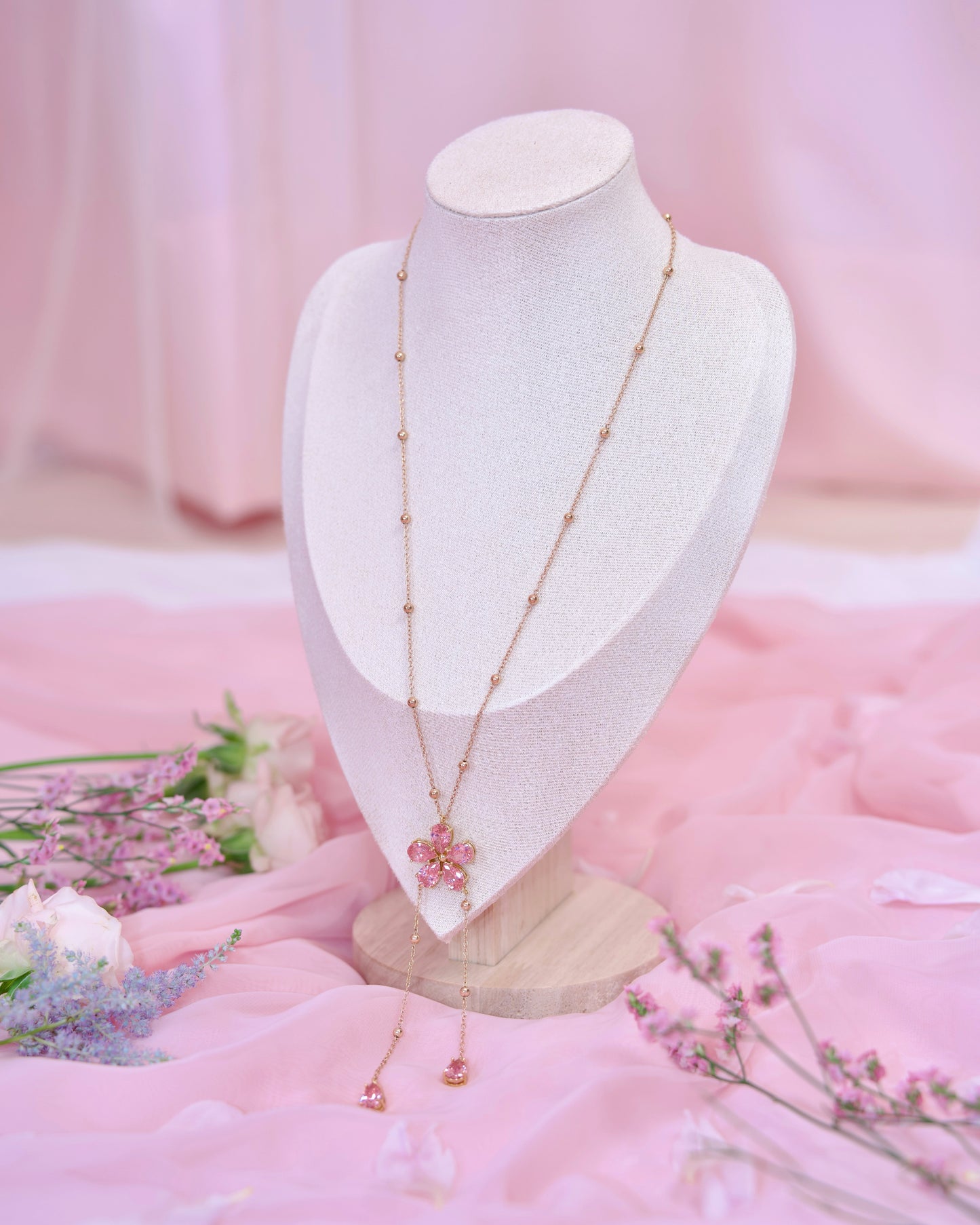 Sakura Petal Necklace - Gold