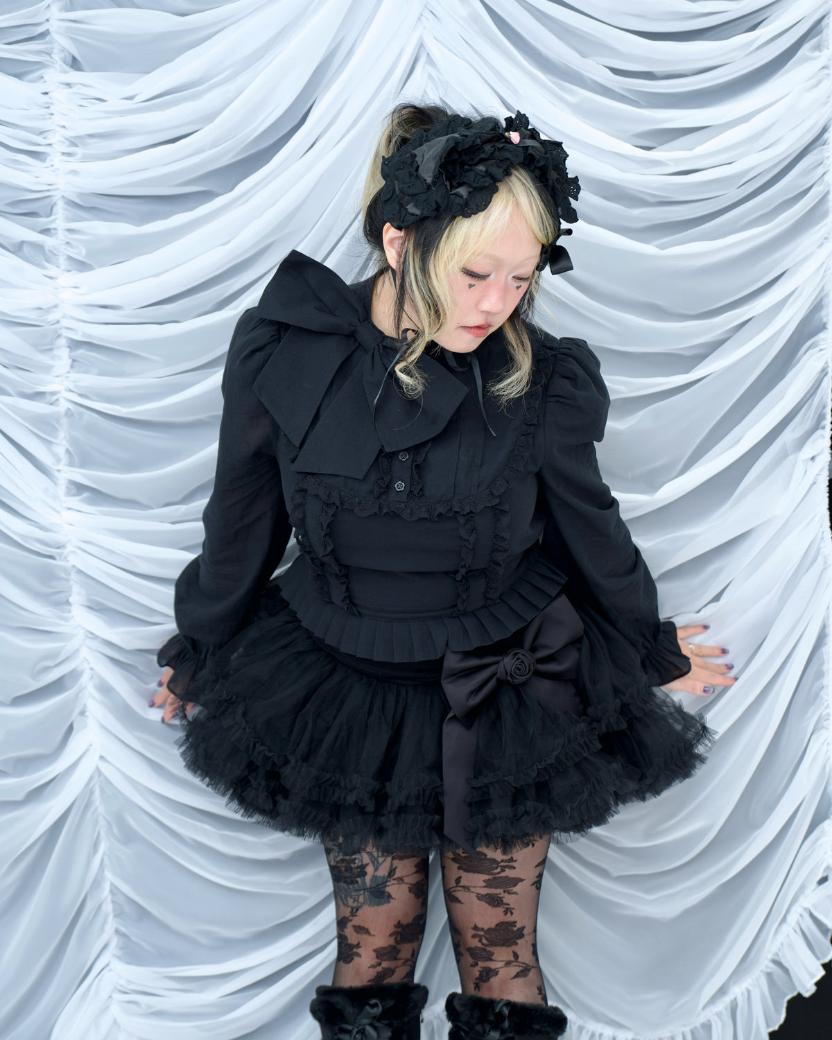 Dear Juliet Ribbon Blouse - Black // PREORDER