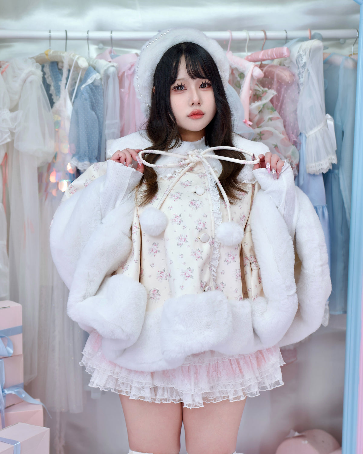 Sugarplum Cape Jacket - Cream // PREORDER