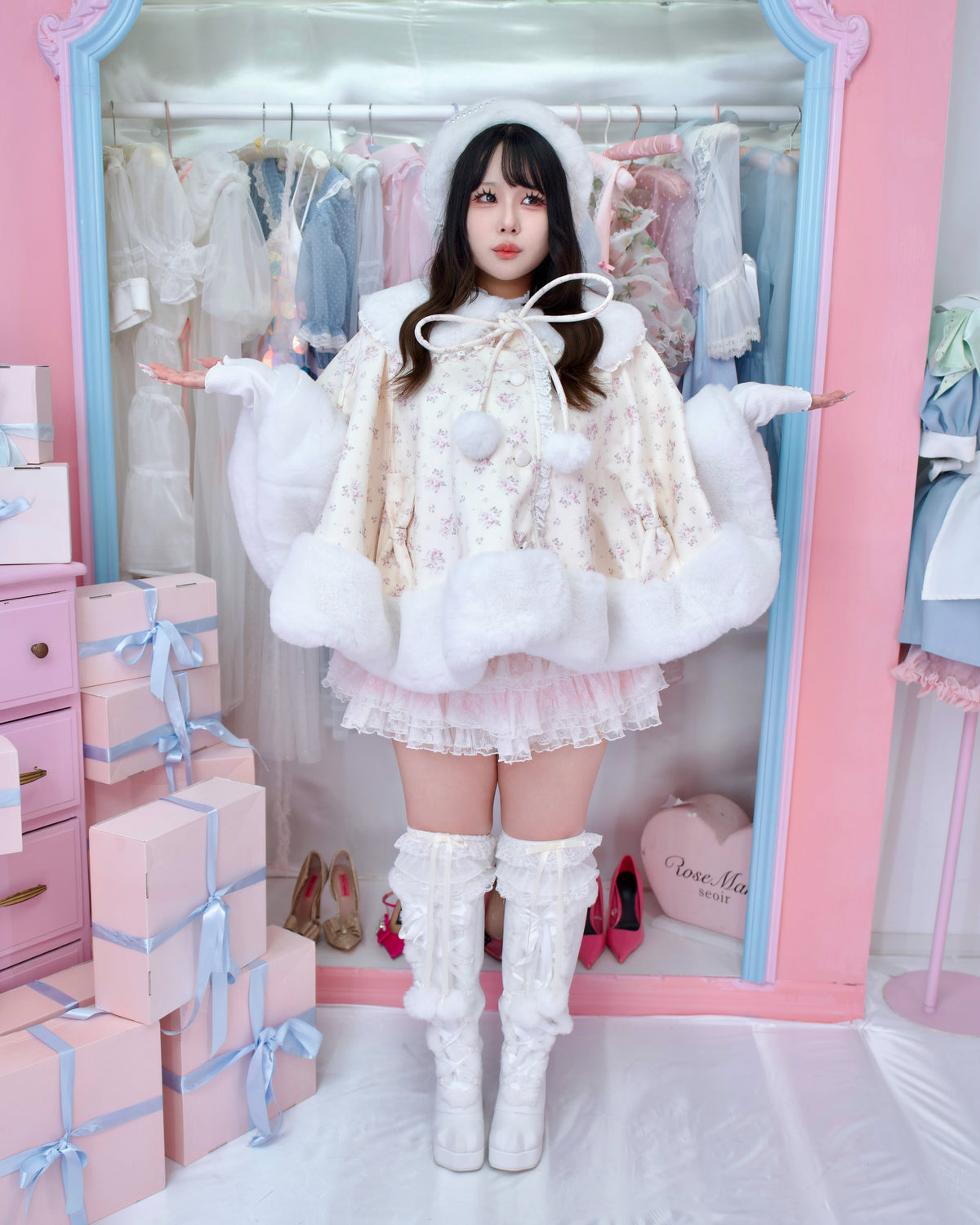 Sugarplum Cape Jacket - Cream // PREORDER