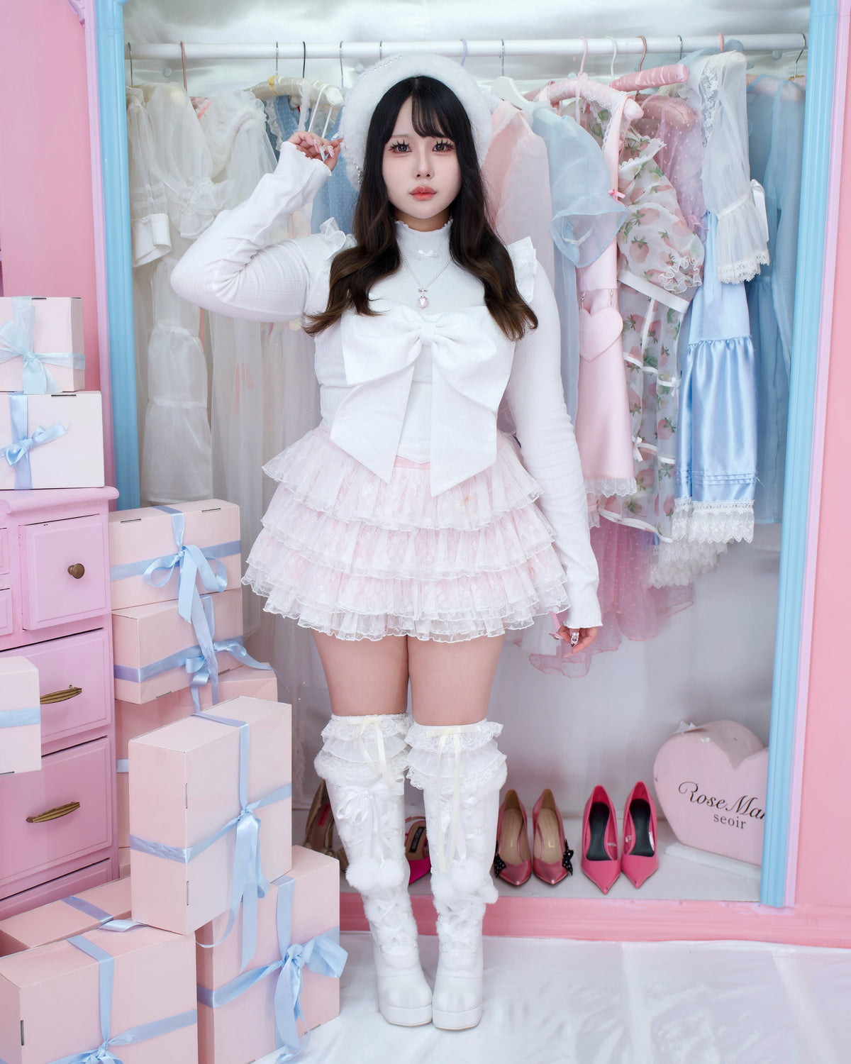 Snow Kitty Boots - White // PREORDER
