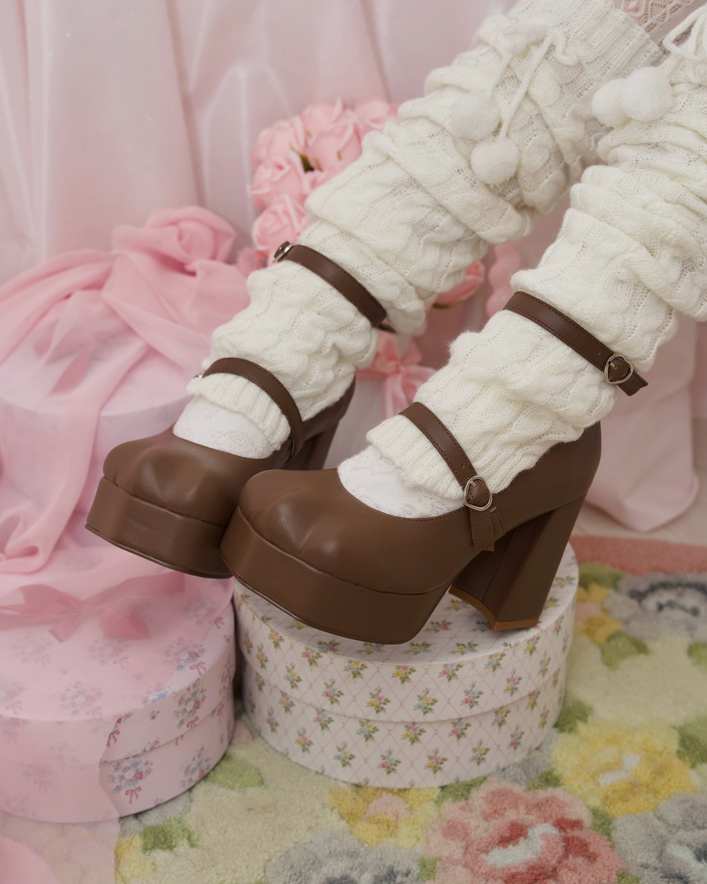 Kitty Platform Heels Brown PREORDER