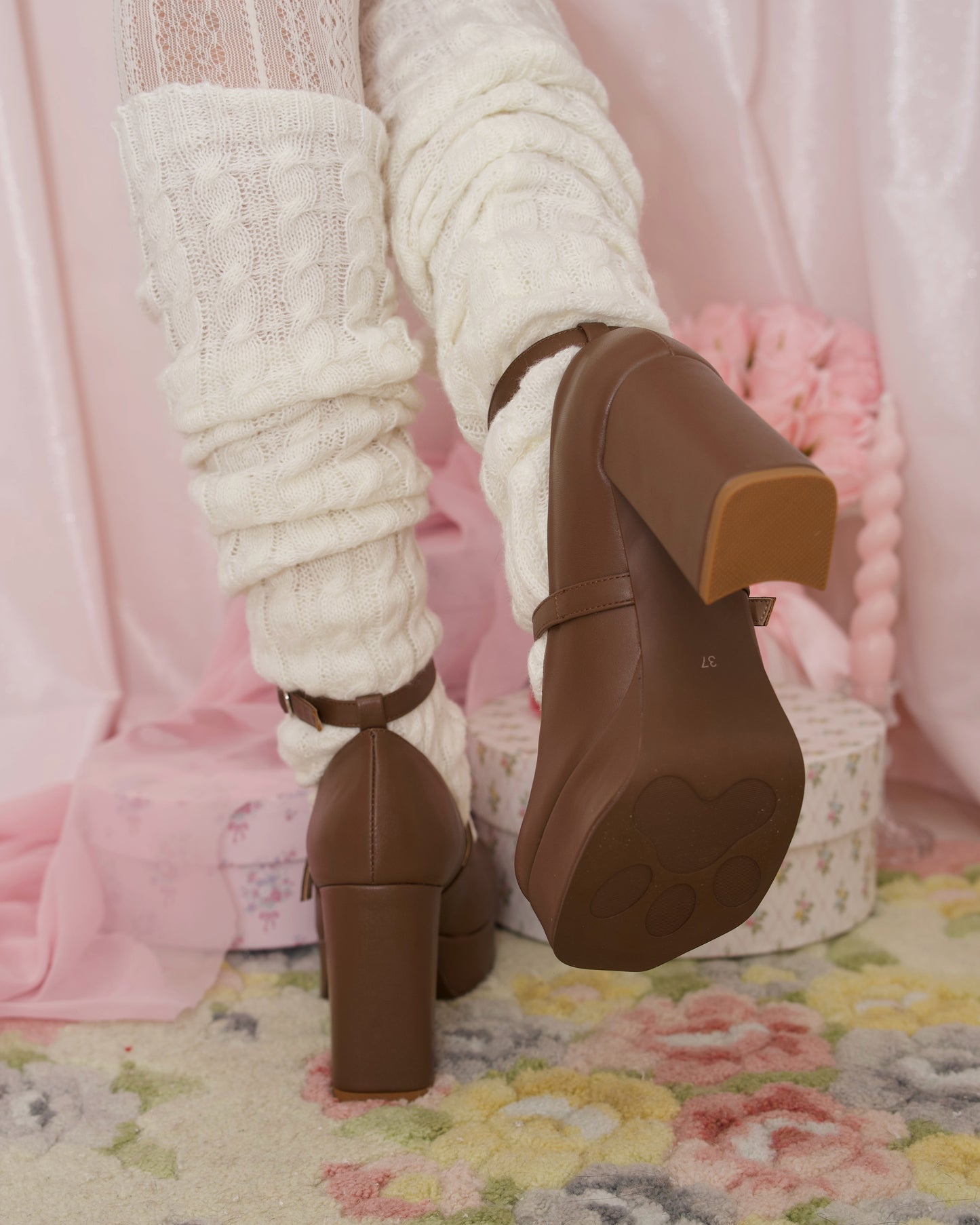 Kitty Platform Heels Brown PREORDER