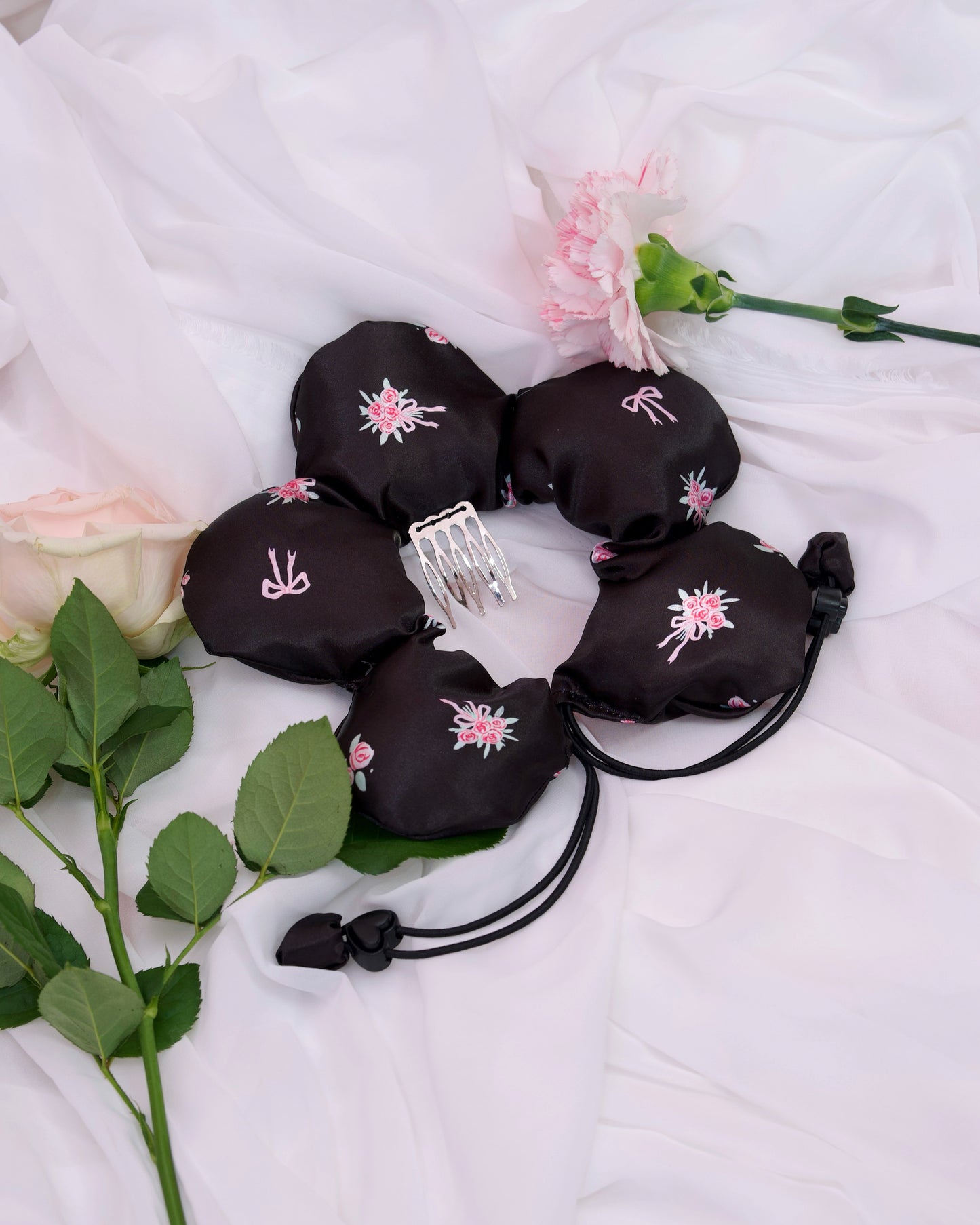 Your Little Flower Scrunchie - Black