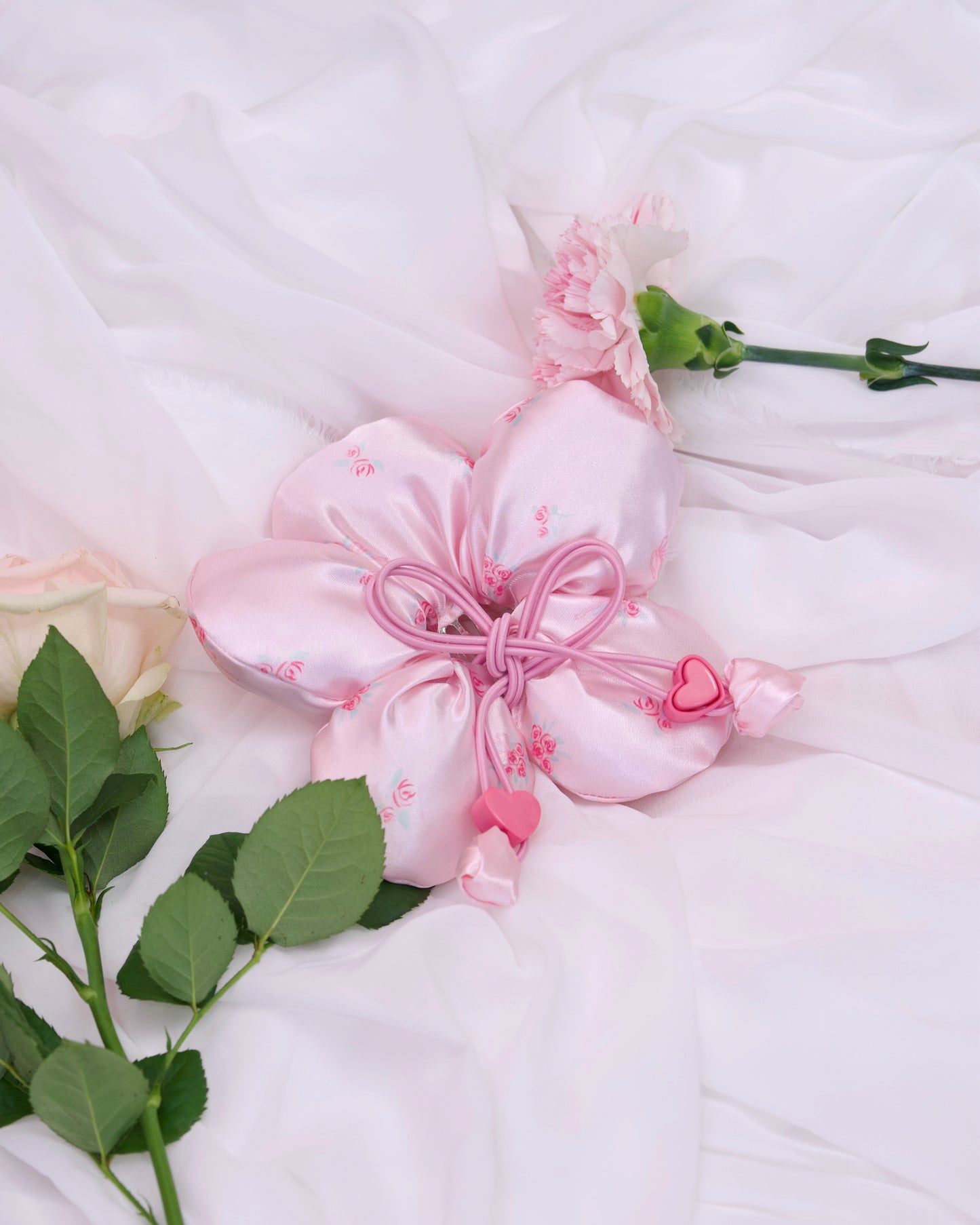 Your Little Flower Scrunchie - Pink