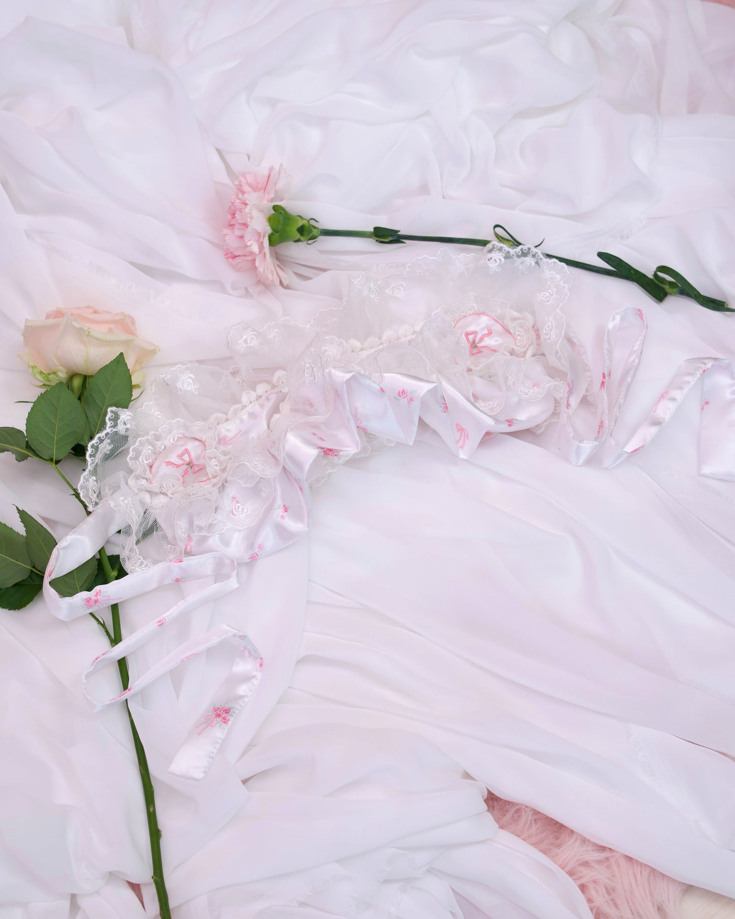 Rosette Ruffle Bonnet - White // PREORDER
