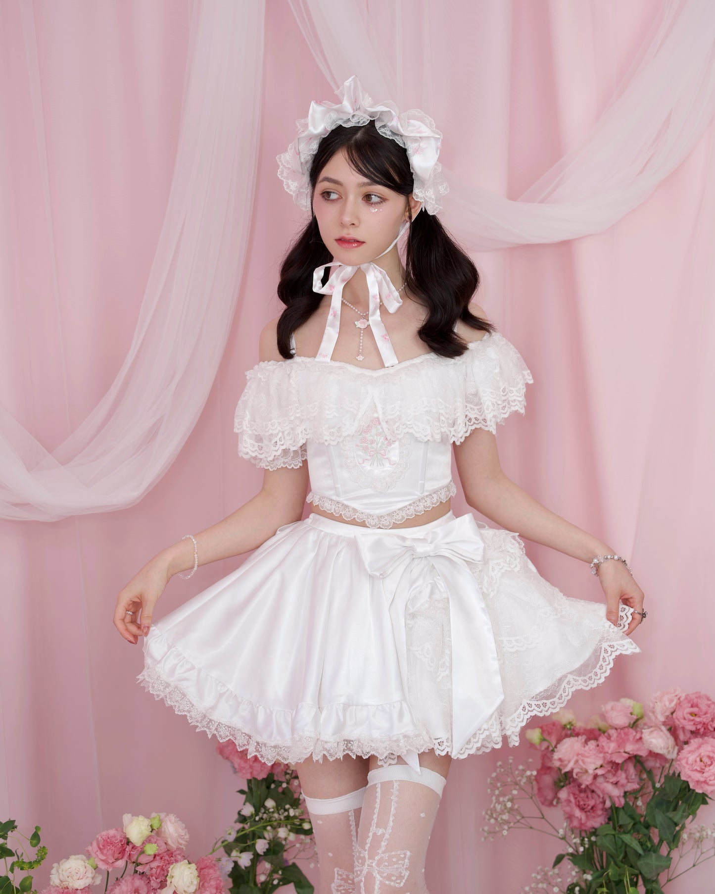 Rose Soirée Ball Gown Lace Up Bustier - White // PREORDER