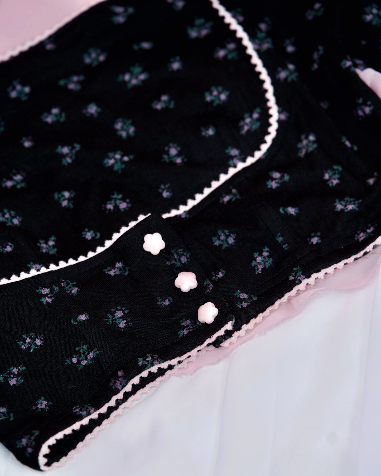 Promenade Daydream Cardigan - Black // PREORDER