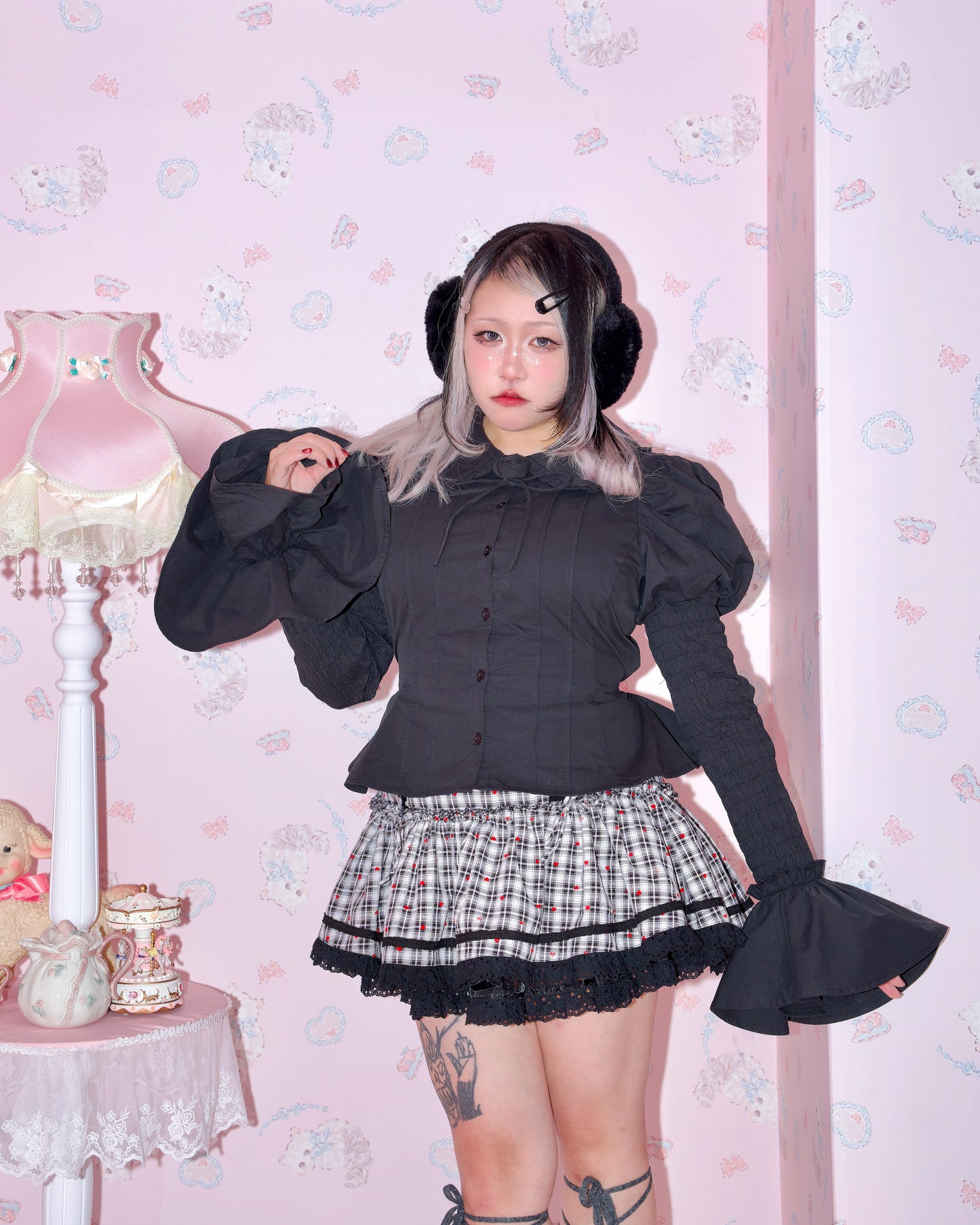 Rosa d’Amour Blouse - Black // PREORDER