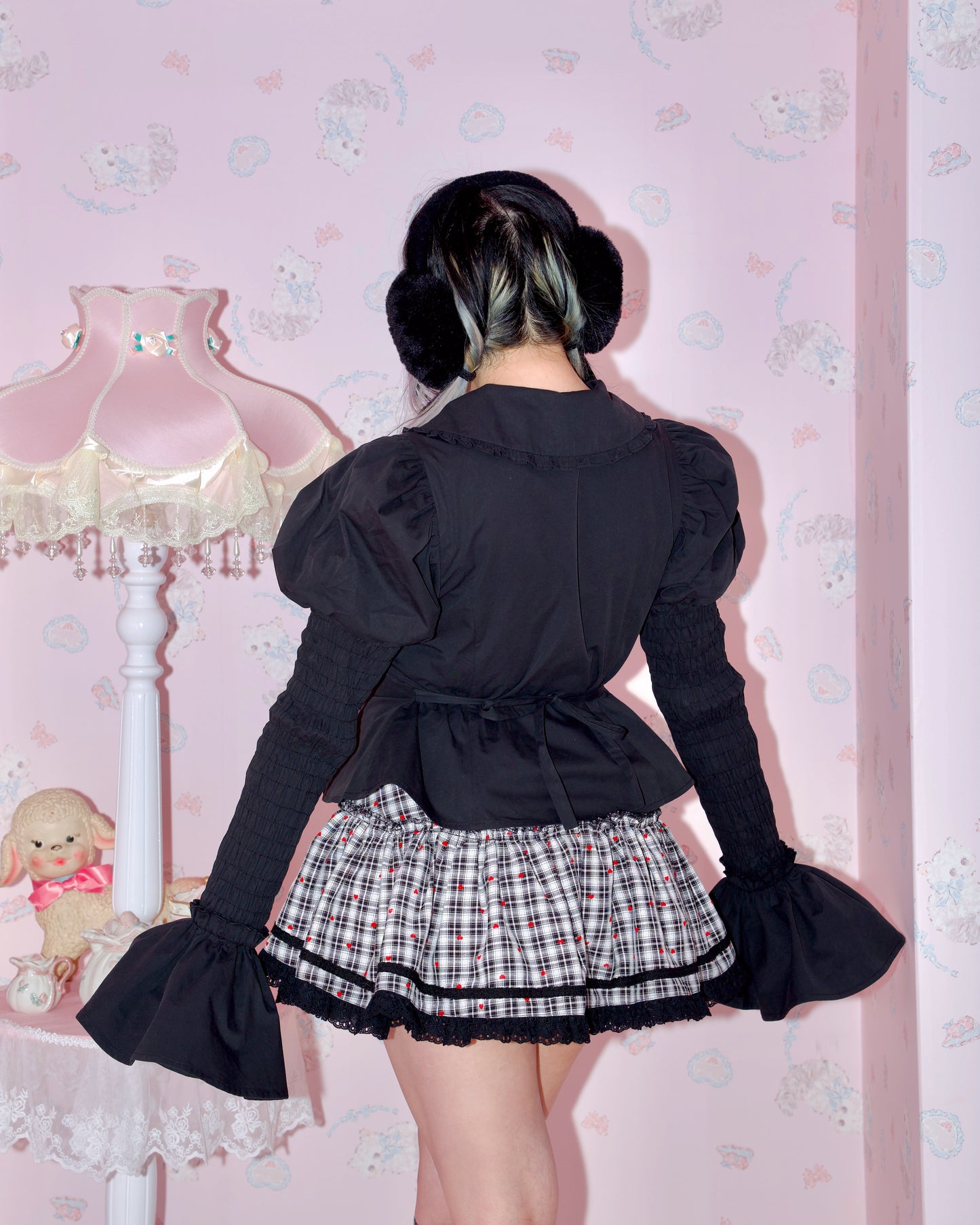 Rosa d’Amour Blouse - Black // PREORDER