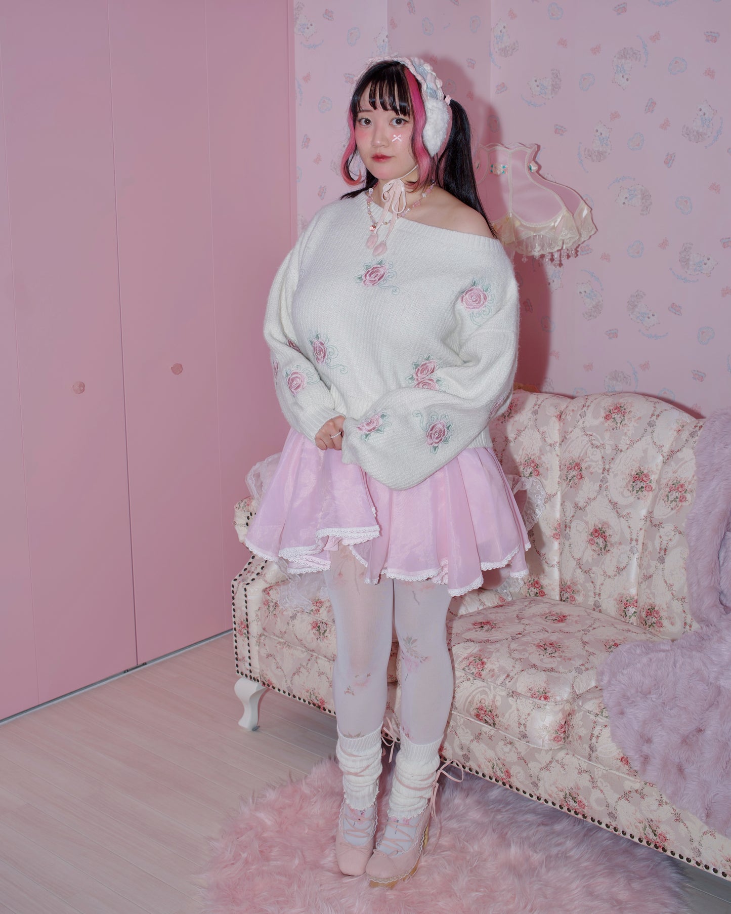 Dreamy Rose Off-Shoulder Jumper - White // PREORDER