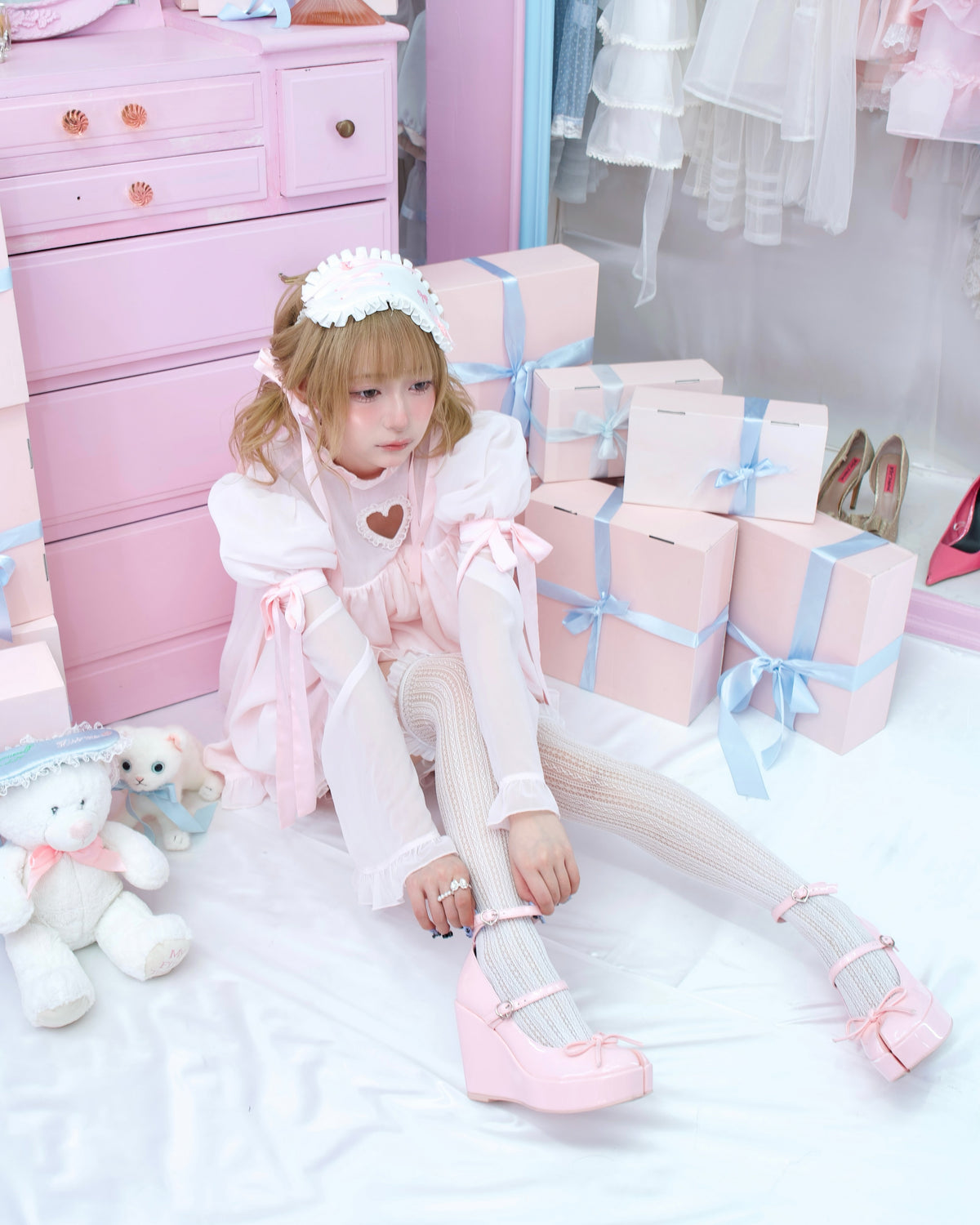 Little Lamb Tabi Wedge Heels - Pink // PREORDER