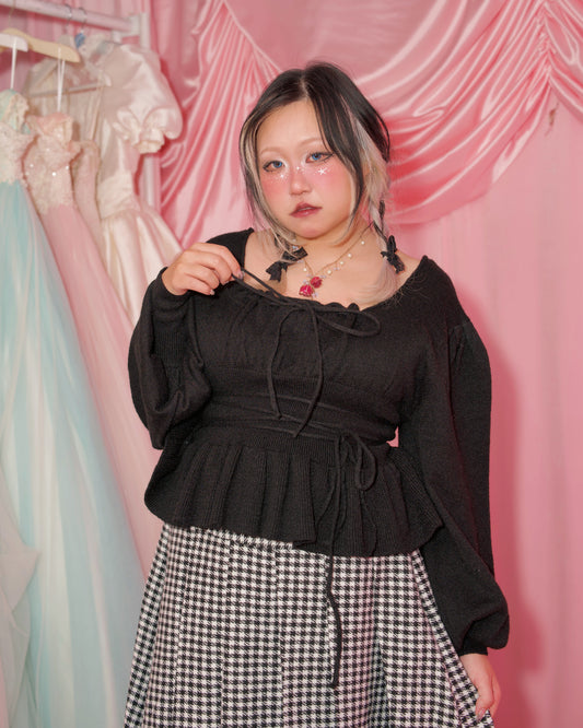 Fleur de Lune Sweater Black // PREORDER