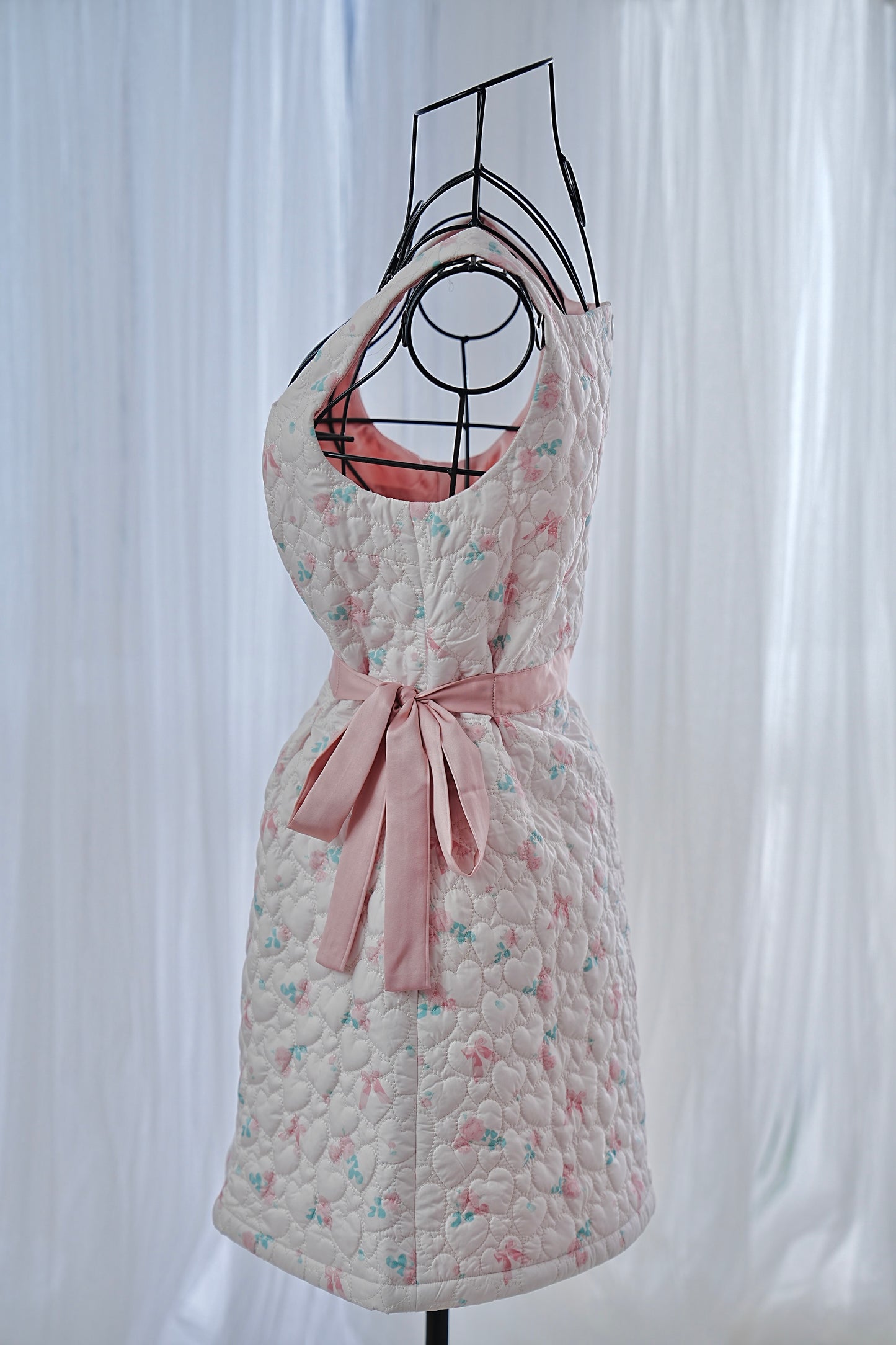 Roses & Ribbons Quilted DRESS